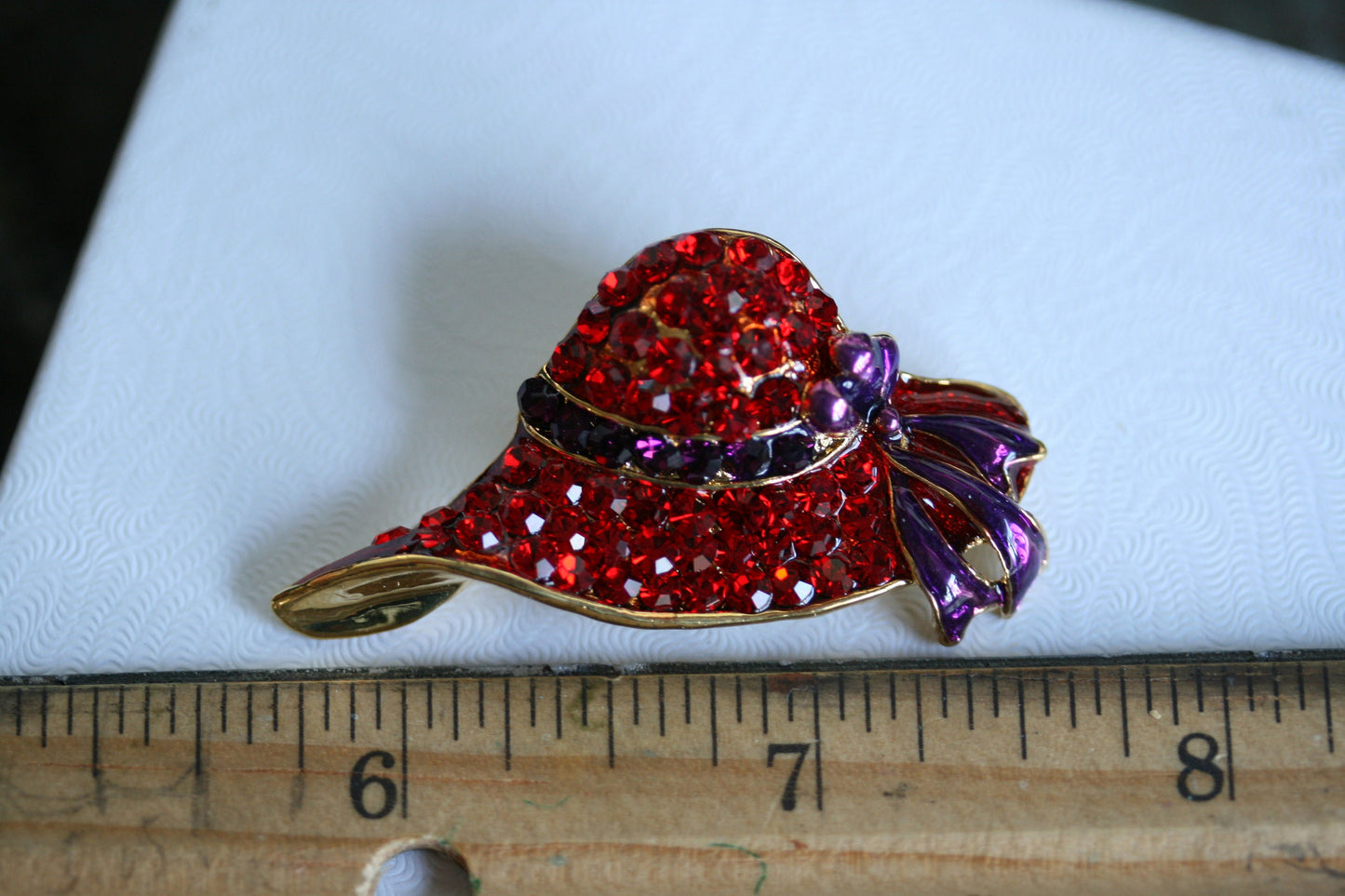 Rhinestone Red Hat Club Lapel Pin, Red Hat Club Post Earrings Fashion Crystal Red hat Brooch and Earrings Set