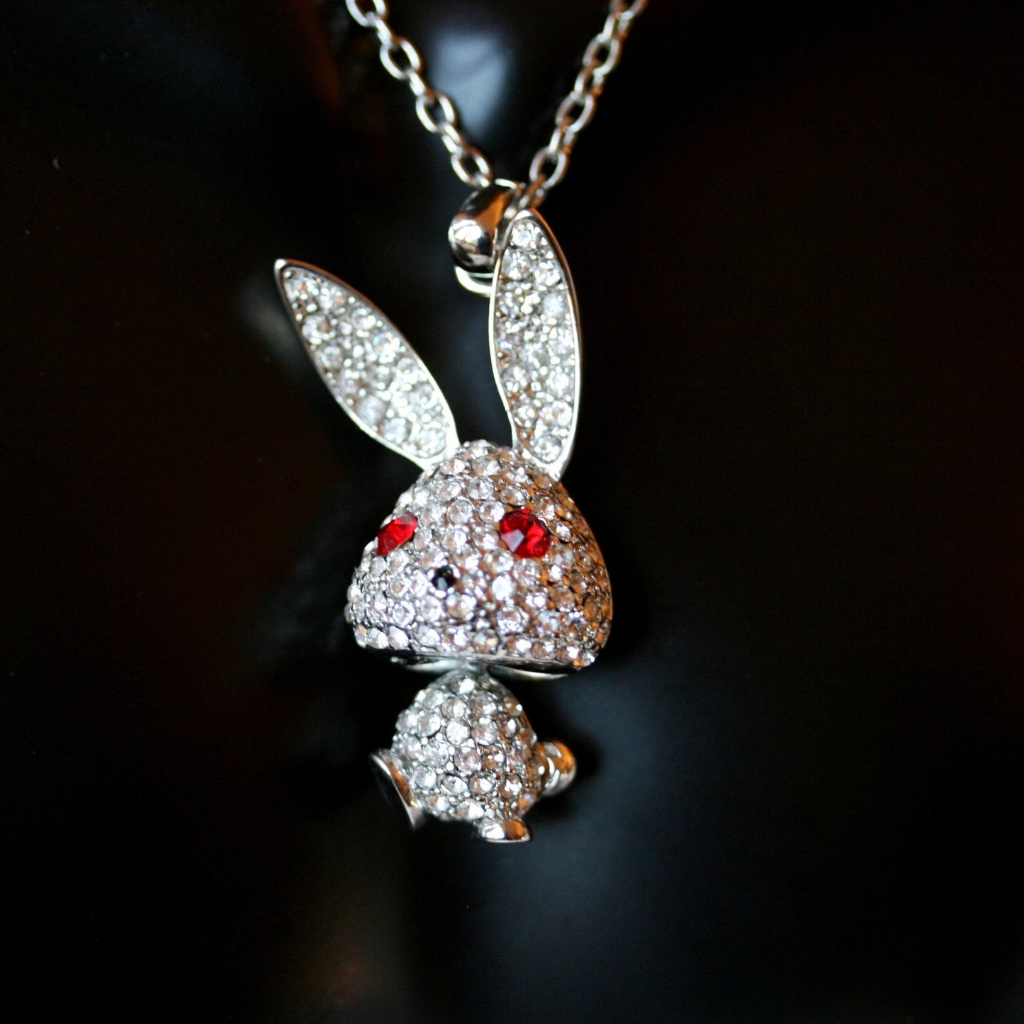 Silvery Tone Crystal Rhinestone Bobble Anime Bunny Rabbit Pendant Necklace
