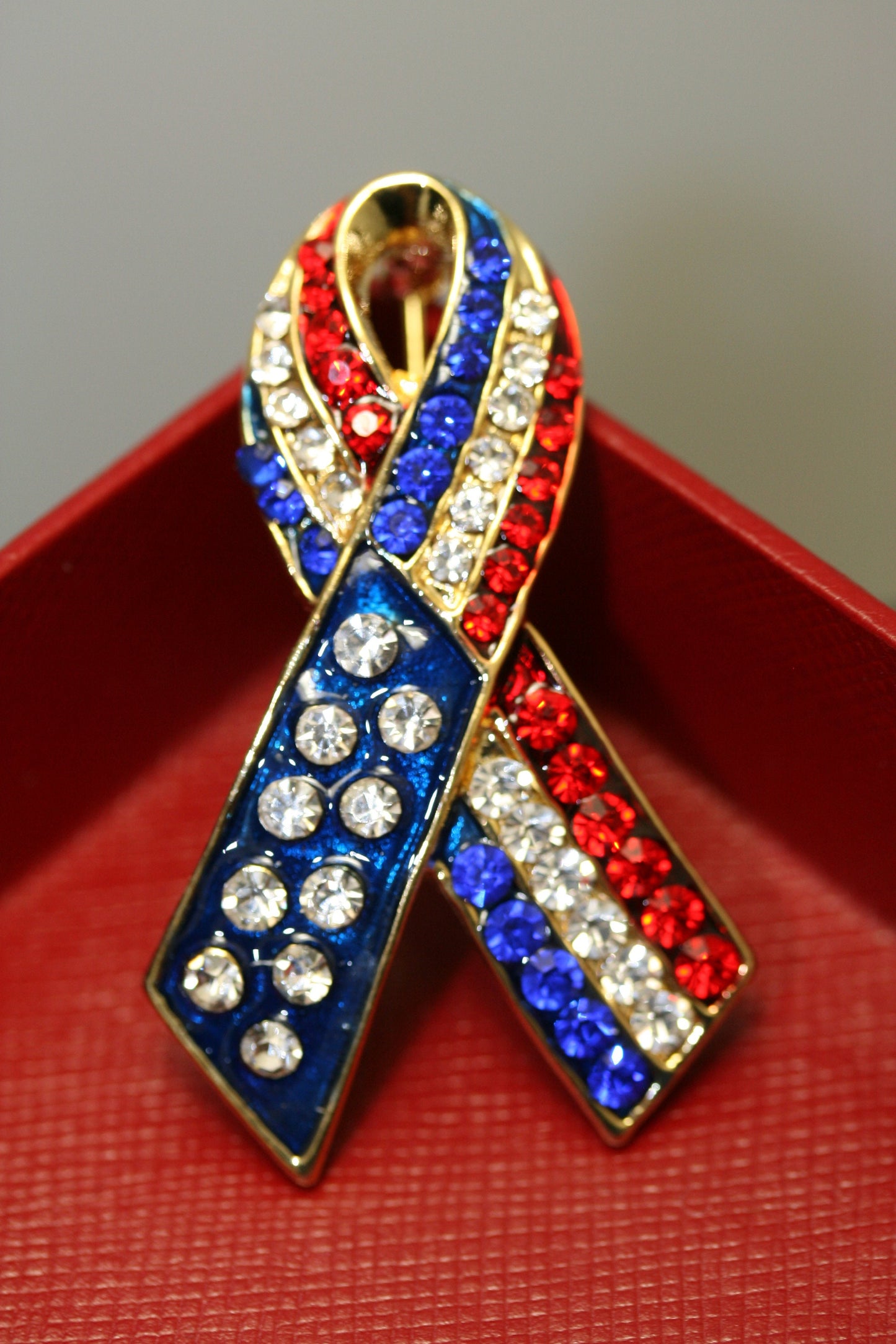 Patriotic Rhinestone American Flag Ribbon Brooch, Red White Blue Ribbon Pin, 4th July Independence Day Jewelry