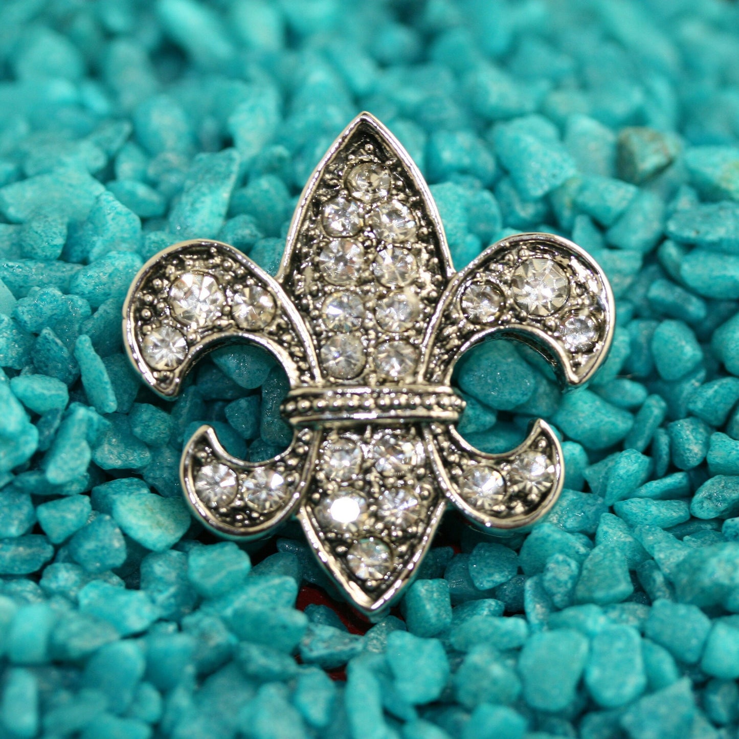 Rhinestone Fleur De Lis Crystal France Paris Lys Flower Pin Brooch