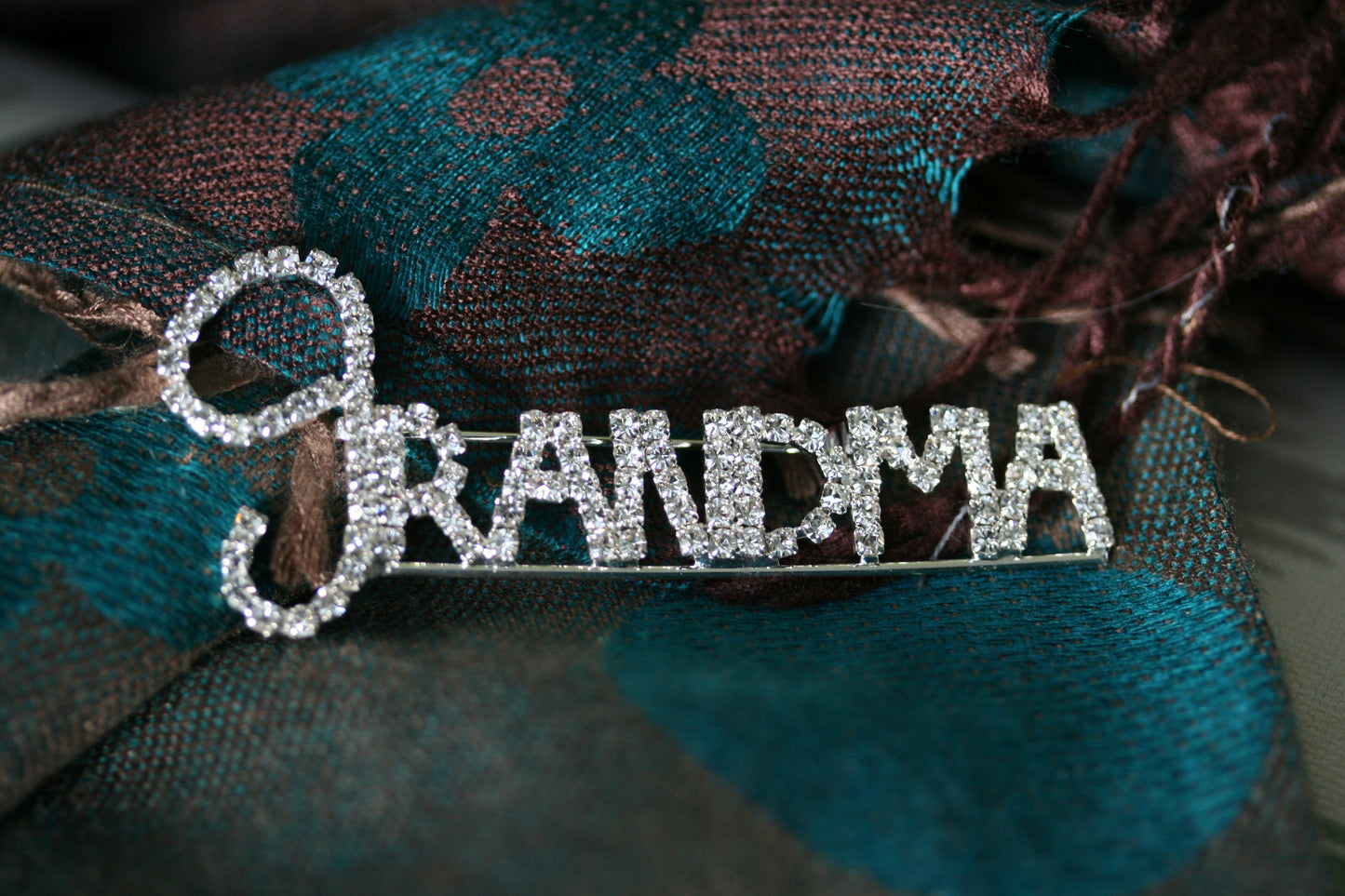 Rhinestone "Grandma" Brooch Pin