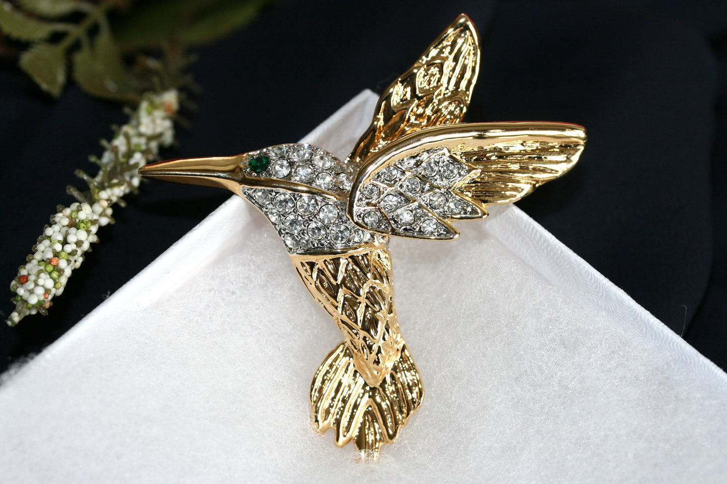 Vintage Two-Tone Clear Rhinestone Green Eye Hummingbird Brooch Pin