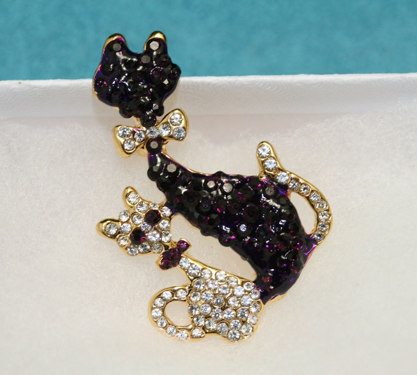 Vintage Purple Crystal Diamond Amethyst Rhinestone cat Pin Brooch Cats Ladies Pins