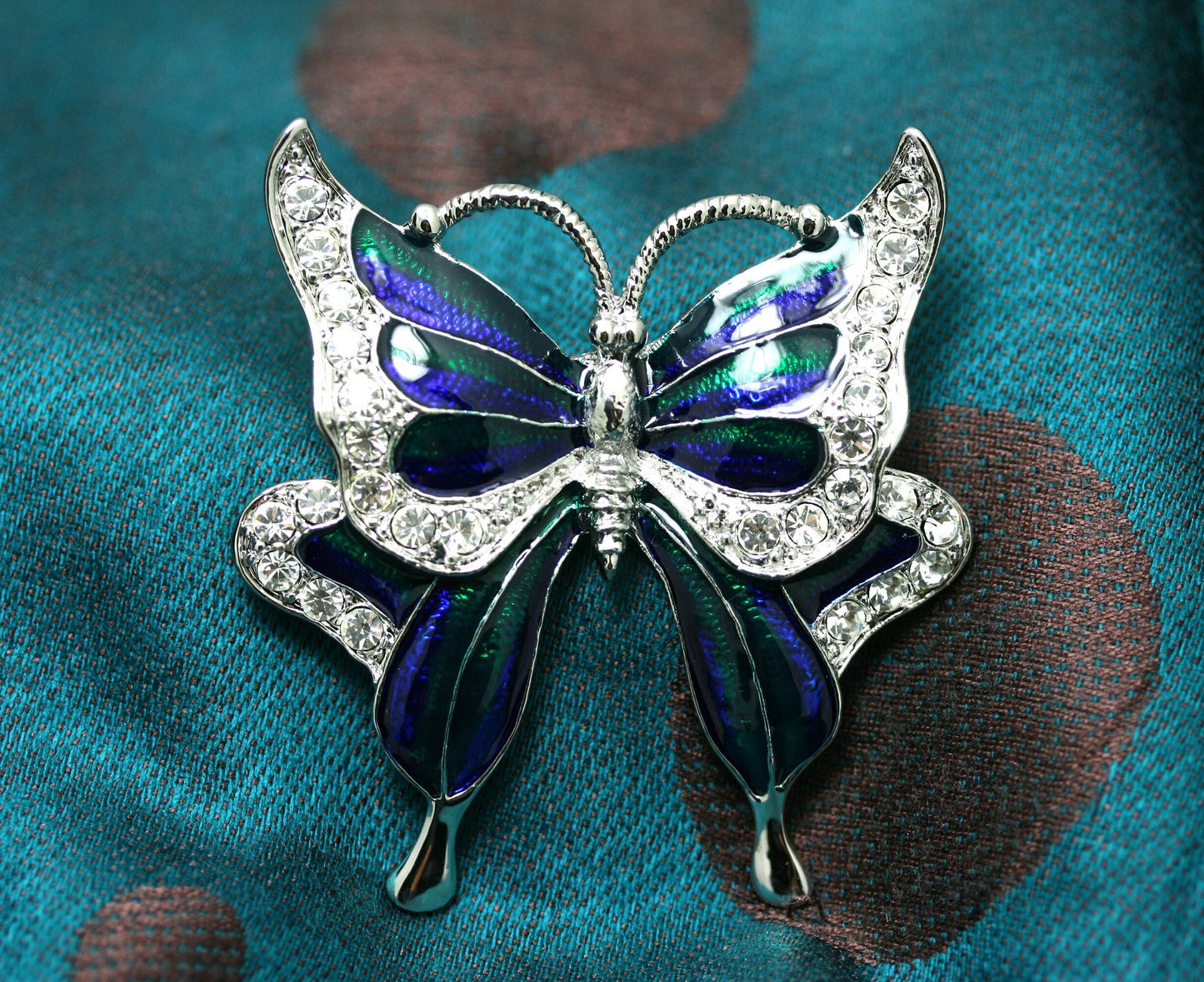 Vintage Crystal Rhinestone Butterfly Brooch Pin Blue Color Butterfly Brooches for For Women Girls Wedding/Banquet/Birthday Party
