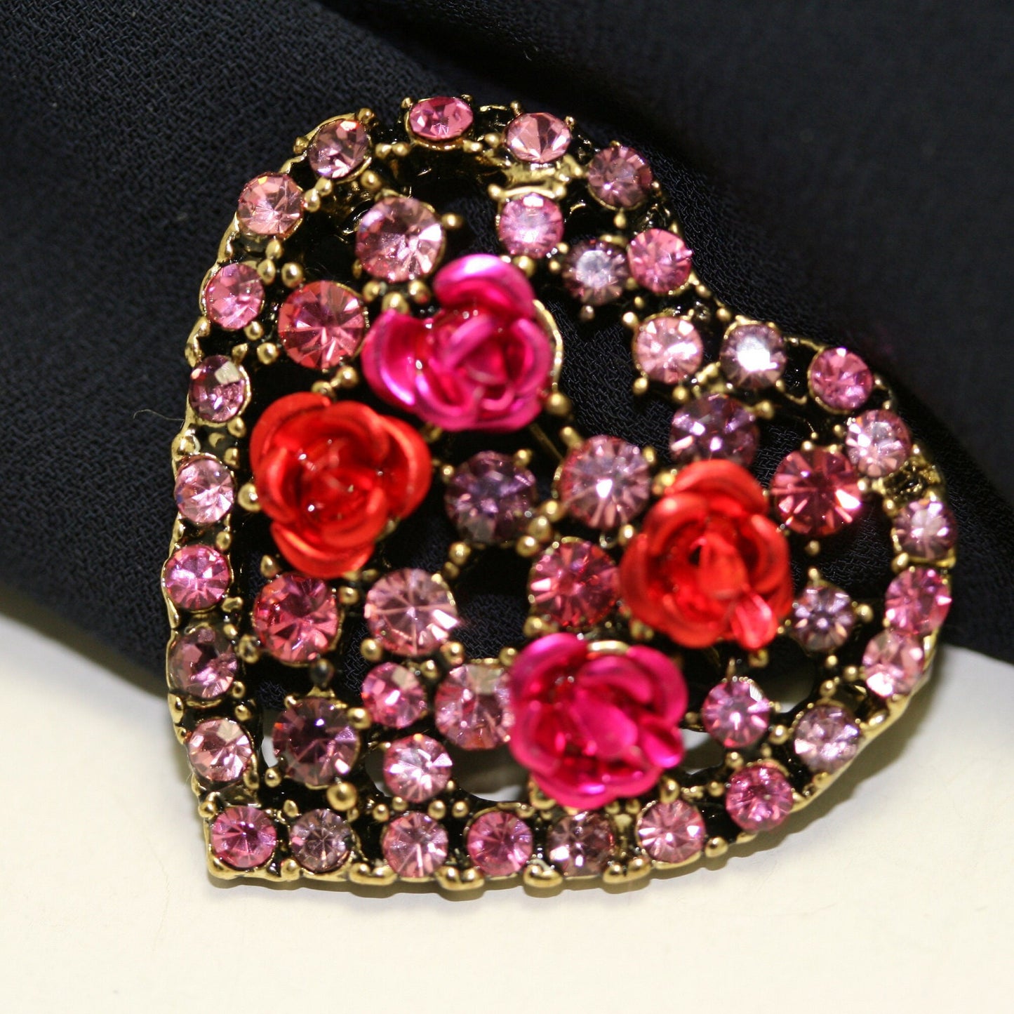 Rhinestone Valentine's Day Heart With Roses Pin Brooch, Valentine's Da Jewelry Gift For Her