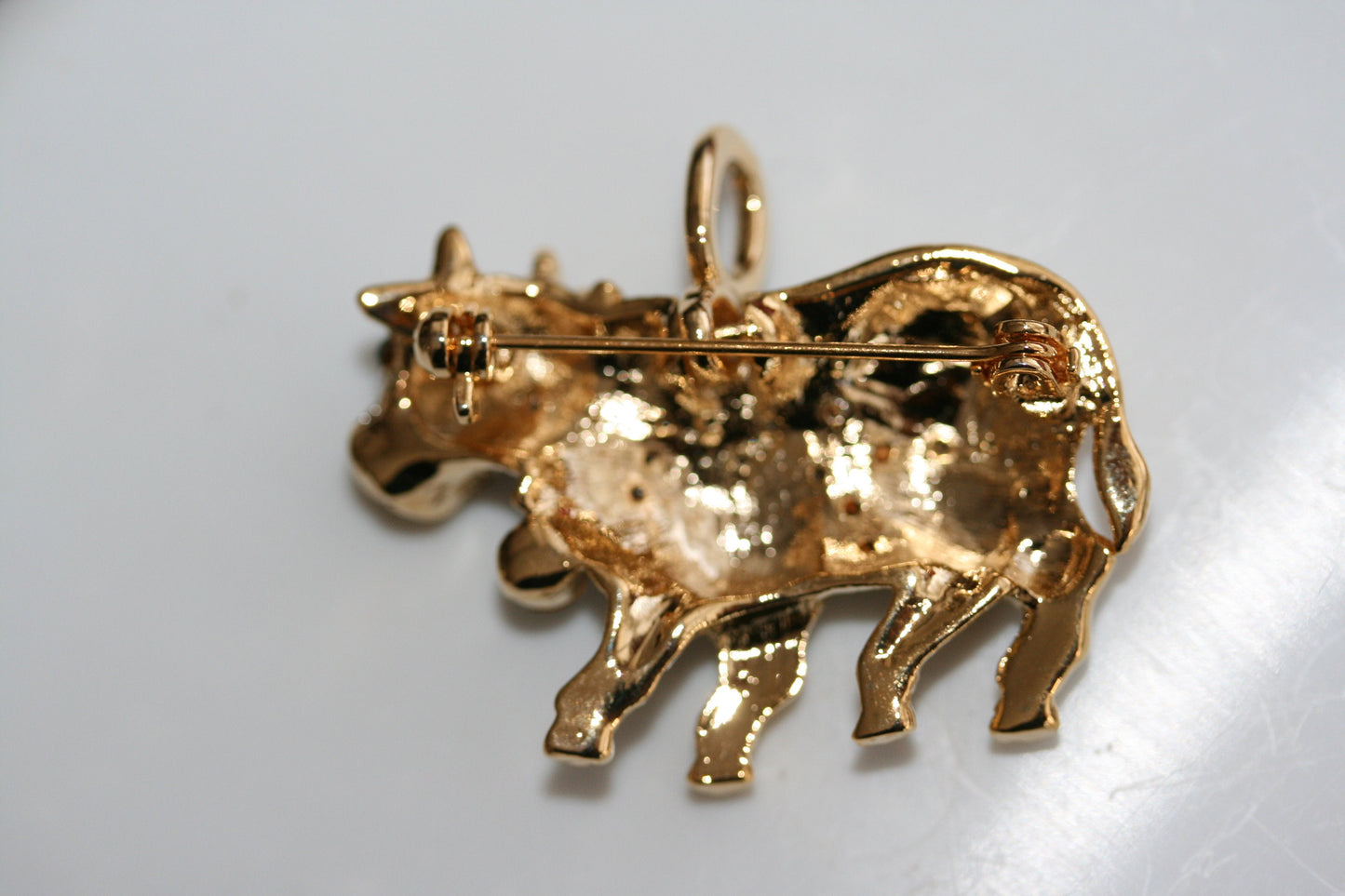 Vintage Sparkling Crystal Rhinestone COW Brooch/Pin, Barn Animals Pin, Country Brooch