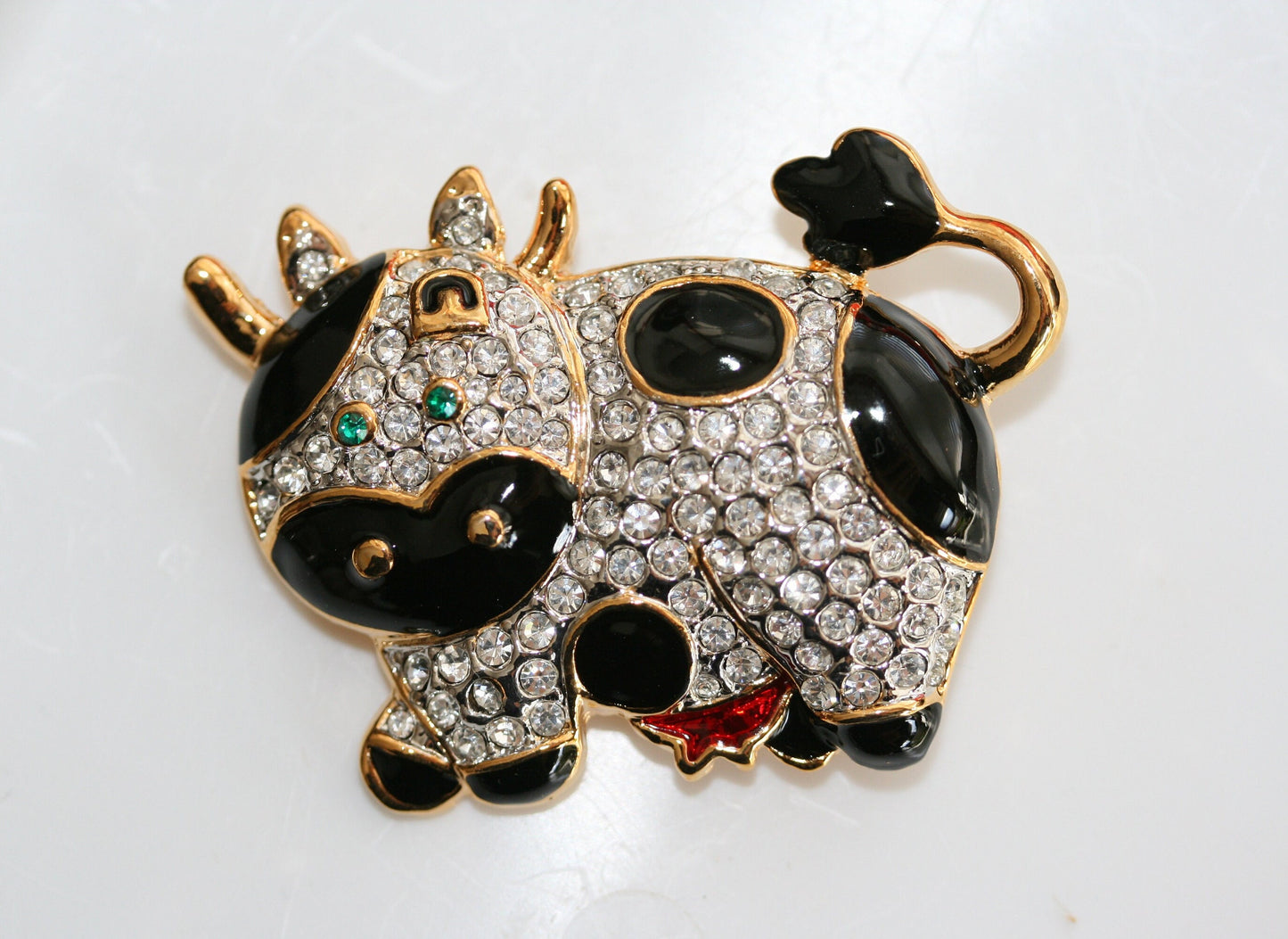Vintage Sparkling Crystal Rhinestone COW Brooch/Pin, Barn Animals Pin, Country Brooch