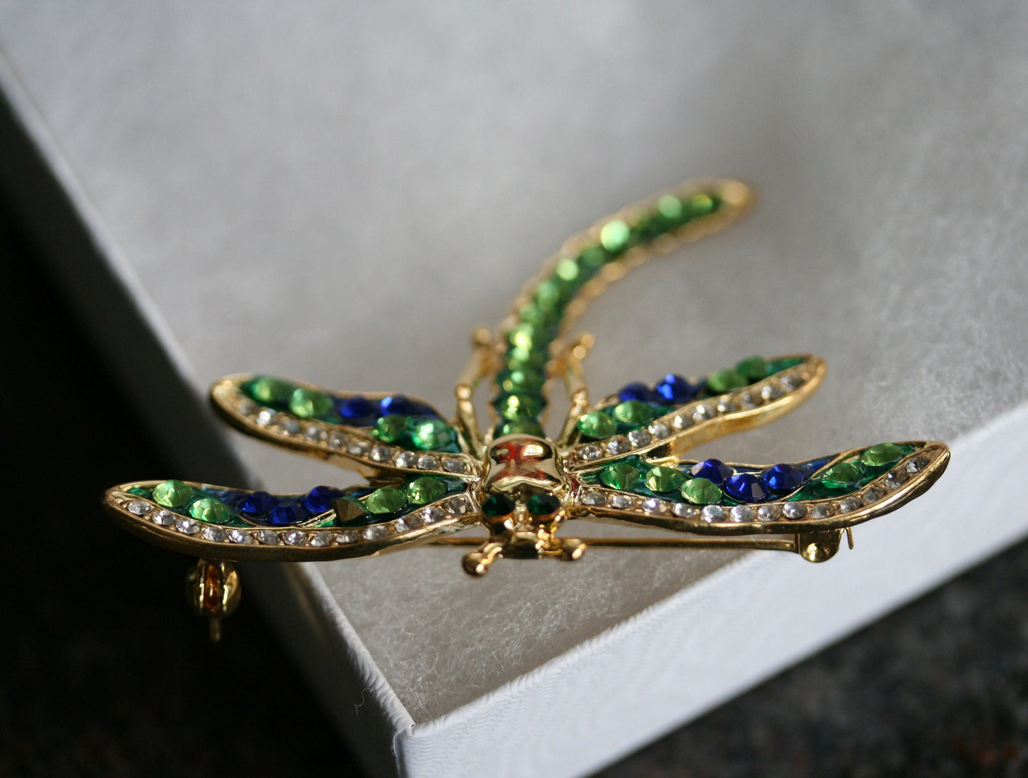 Rhinestone Dragonfly Brooch Pin Animal Brooch Women Dress Scarf Brooch Hats Pin Clothing Accessories