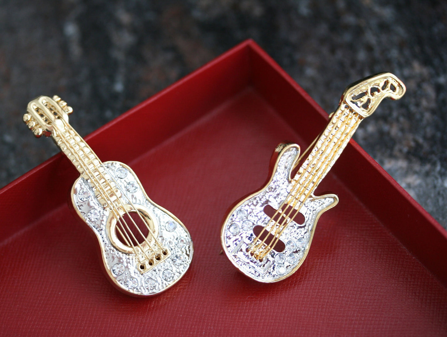 Golden Tone Clear Crystal Colored Rhinestones Acoustic Guitar, Electric Guitar Brooch Pin