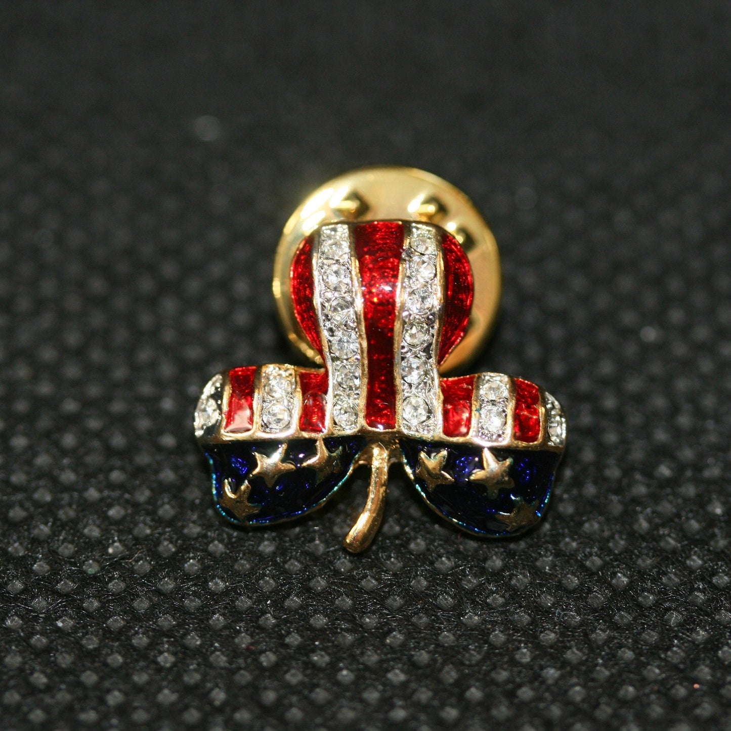Patriotic America USA Flag Clover Tac Pin, Patriotic America USA Flag Apple Tac Pin Patriotic America USA Flag Heart Tac Pin,