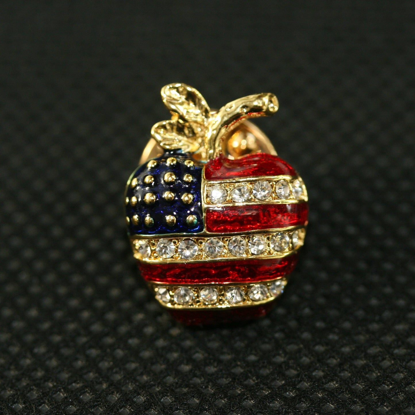 Patriotic America USA Flag Clover Tac Pin, Patriotic America USA Flag Apple Tac Pin Patriotic America USA Flag Heart Tac Pin,