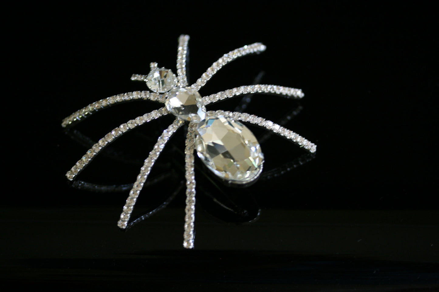 Silver Tone Clear Rhinestone 3D Halloween Spider Pin Brooch, Large Spider Pin