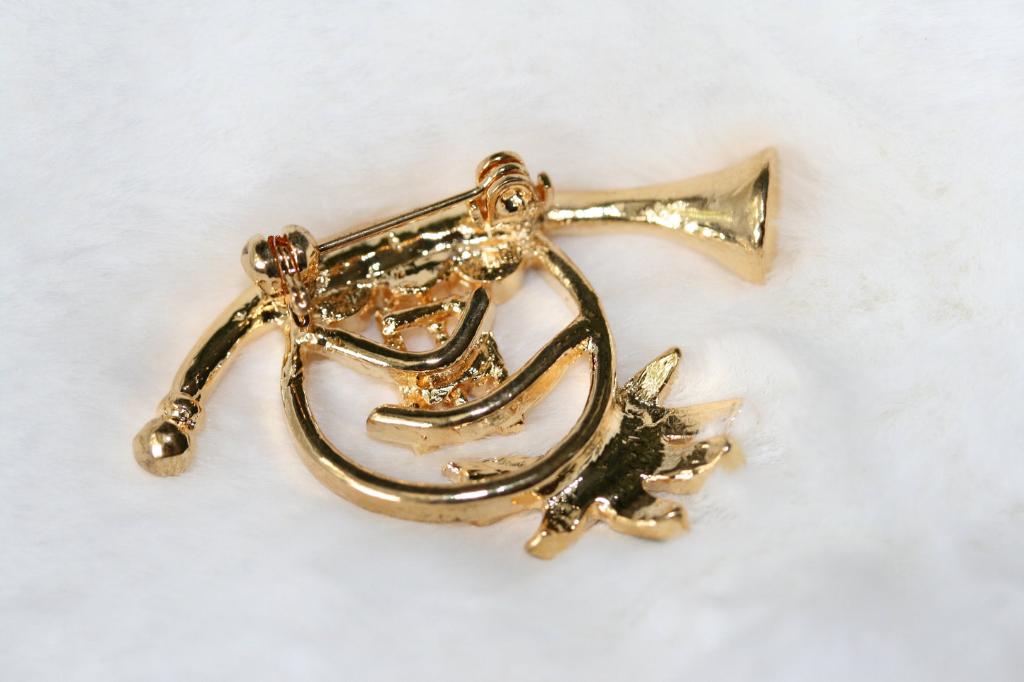 Christmas Holiday - French Horn - Gold Tone / Rhinestone Brooches, Xmas French Horn Pin, Holiday Gift