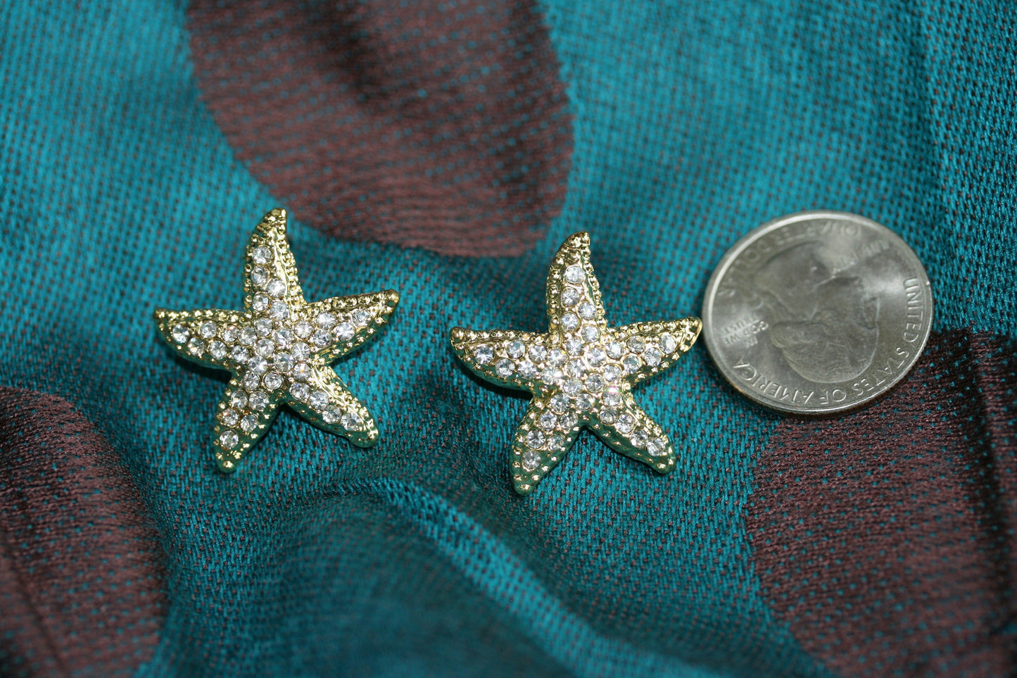 Rhinestone Starfish Post Earrings. Star Fish Stud Earrings. Beach Starfish Stud Bridal Wedding Earrings