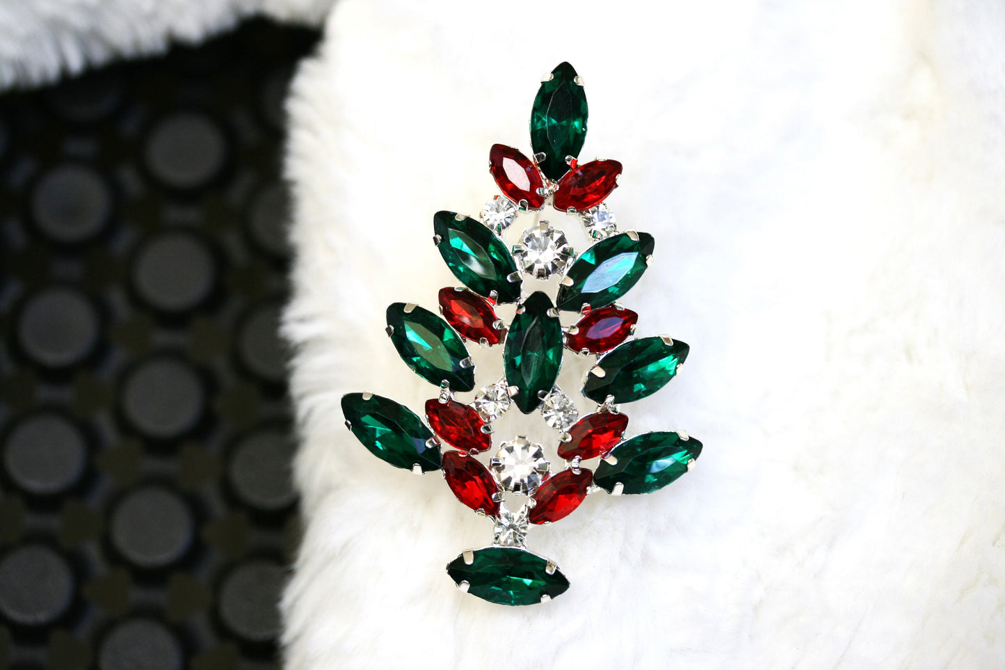 Christmas Tree Brooch Pin, Rhinestone Xmas Tree Pin, Christmas Tree Holiday Jewelry