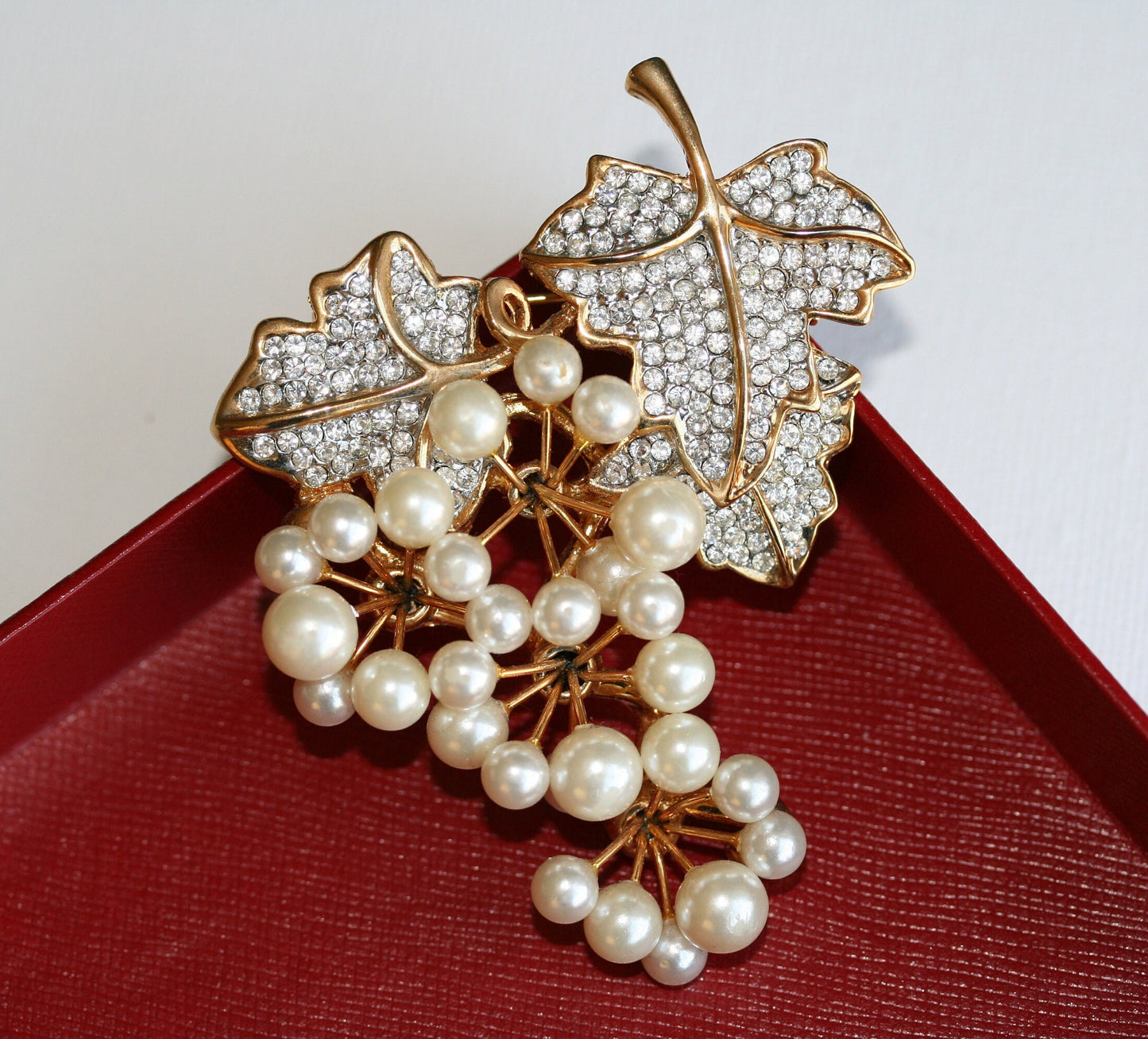 Vintage Pave Rhinestones & Faux Pearls Gold Tone Grape Bunch Brooch Pin