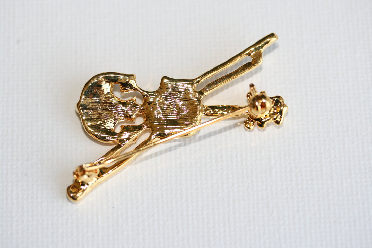 Gold Tone Rhinestone Violin Pin Brooch Jewelry Musical Instrument Jewelry Gift