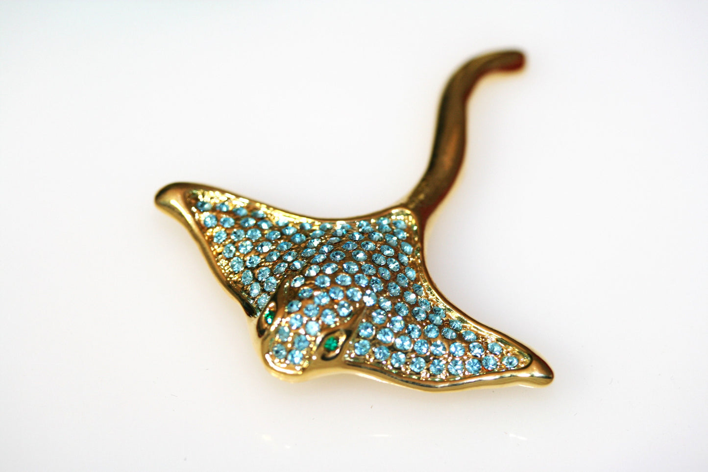 Rhinestone Stingray Fish Pin Shark Manta Ray Aquamarine Brooch Rhinestone Manta Ray (Devil fish) Brooches