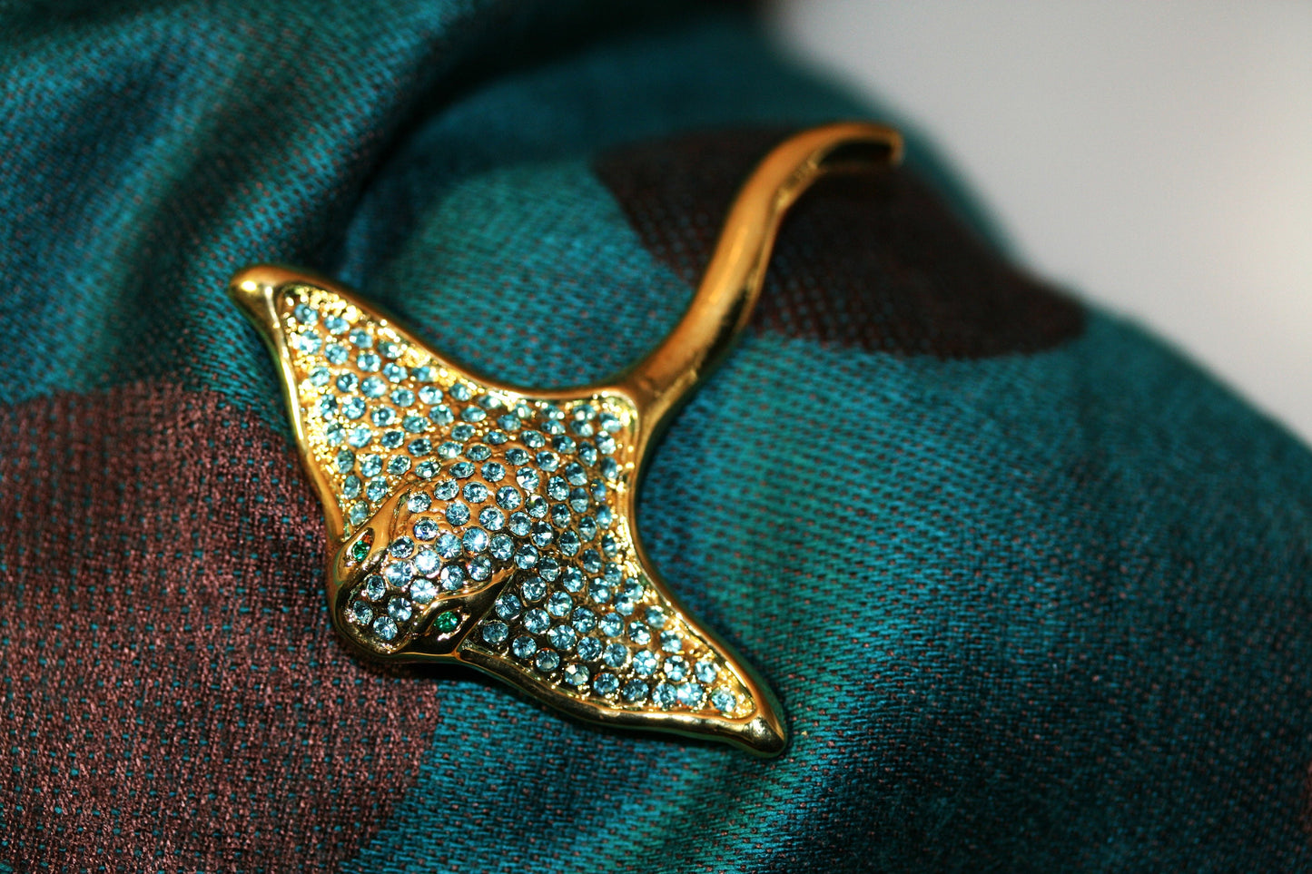 Rhinestone Stingray Fish Pin Shark Manta Ray Aquamarine Brooch Rhinestone Manta Ray (Devil fish) Brooches