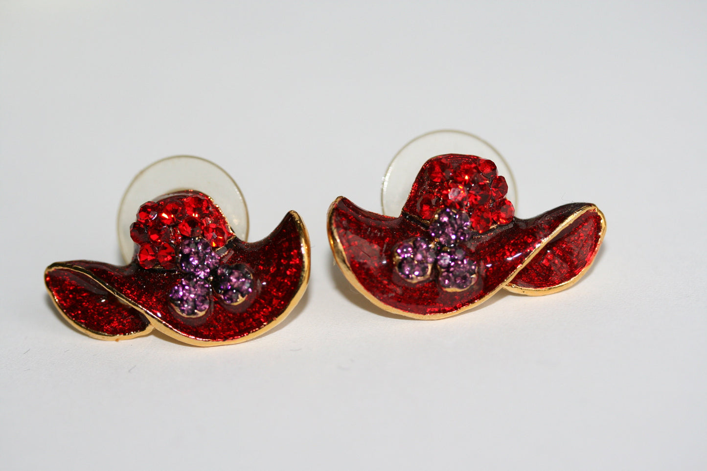 Red Hat Club Lapel Pin, Red Hat Club Post Earrings Fashion Red hat Pin and Earrings Set