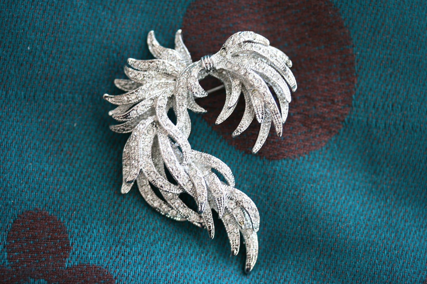 Vintage antique silver bow brooch pin, Unique Rhinestone Classic Fashion brooch