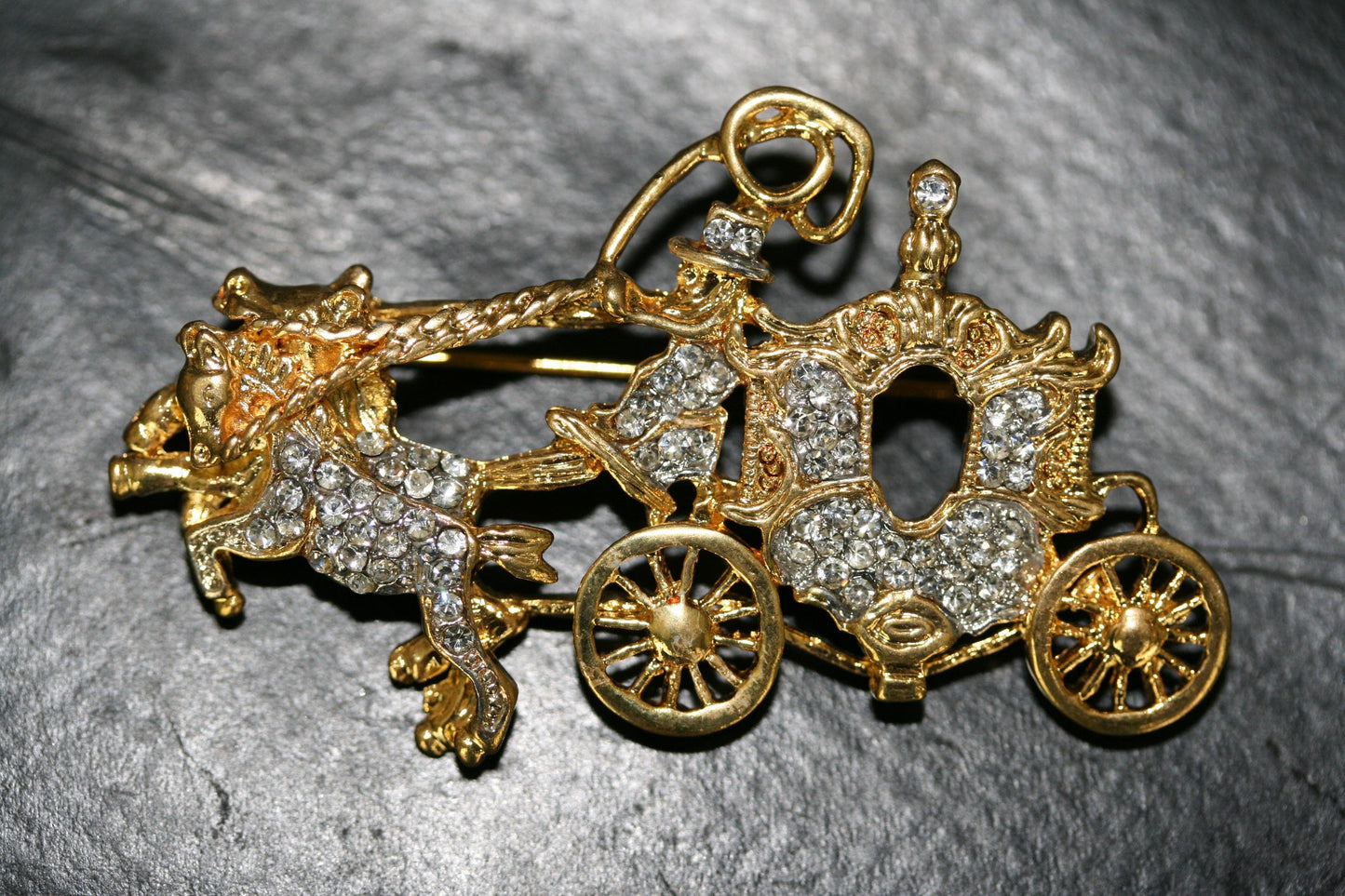 Stunning Vintage Rhinestone Stage Coach Brooch Horse Coach Pin Rhinestone Crystal Carriage Stagecoach Ball