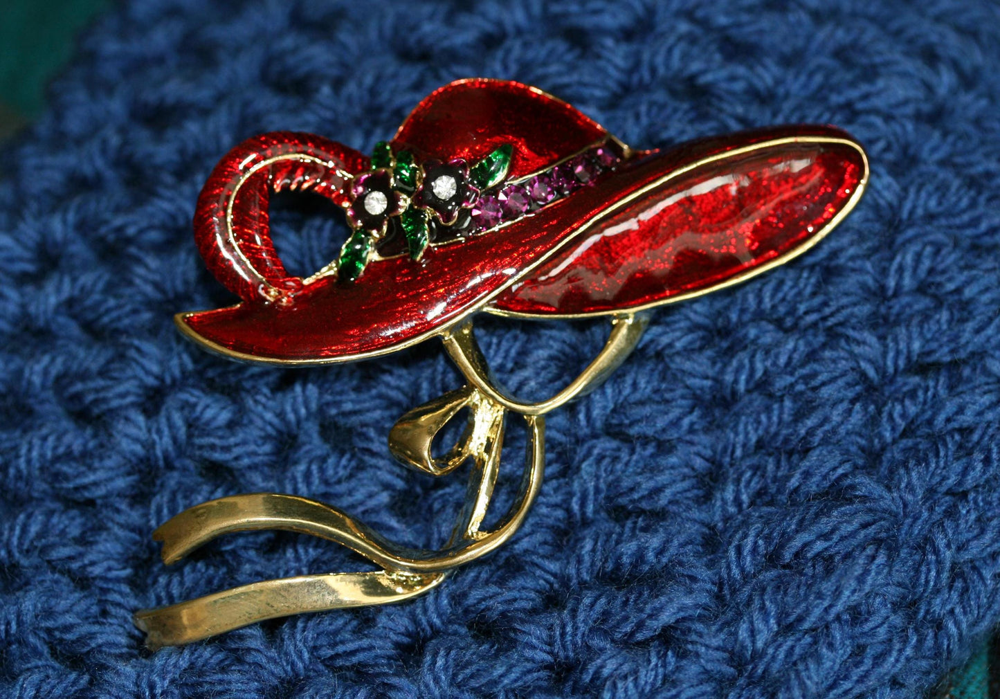 Red Hat Society Vintage Red Enamel Brooch Pin Red Hat Pin