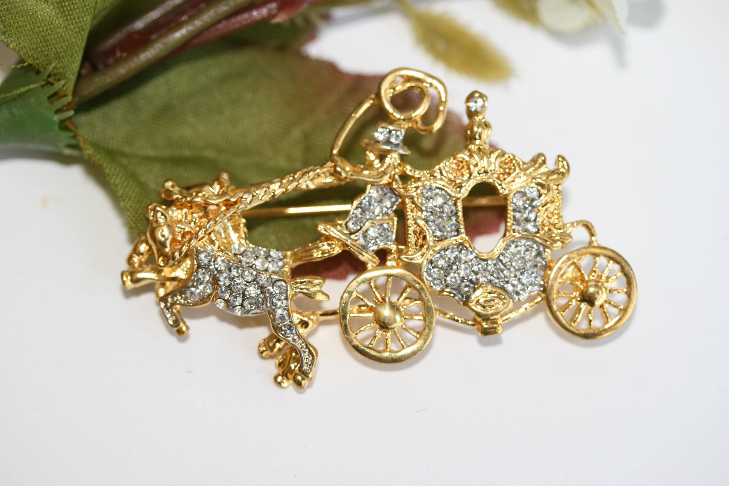 Stunning Vintage Rhinestone Stage Coach Brooch Horse Coach Pin Rhinestone Crystal Carriage Stagecoach Ball
