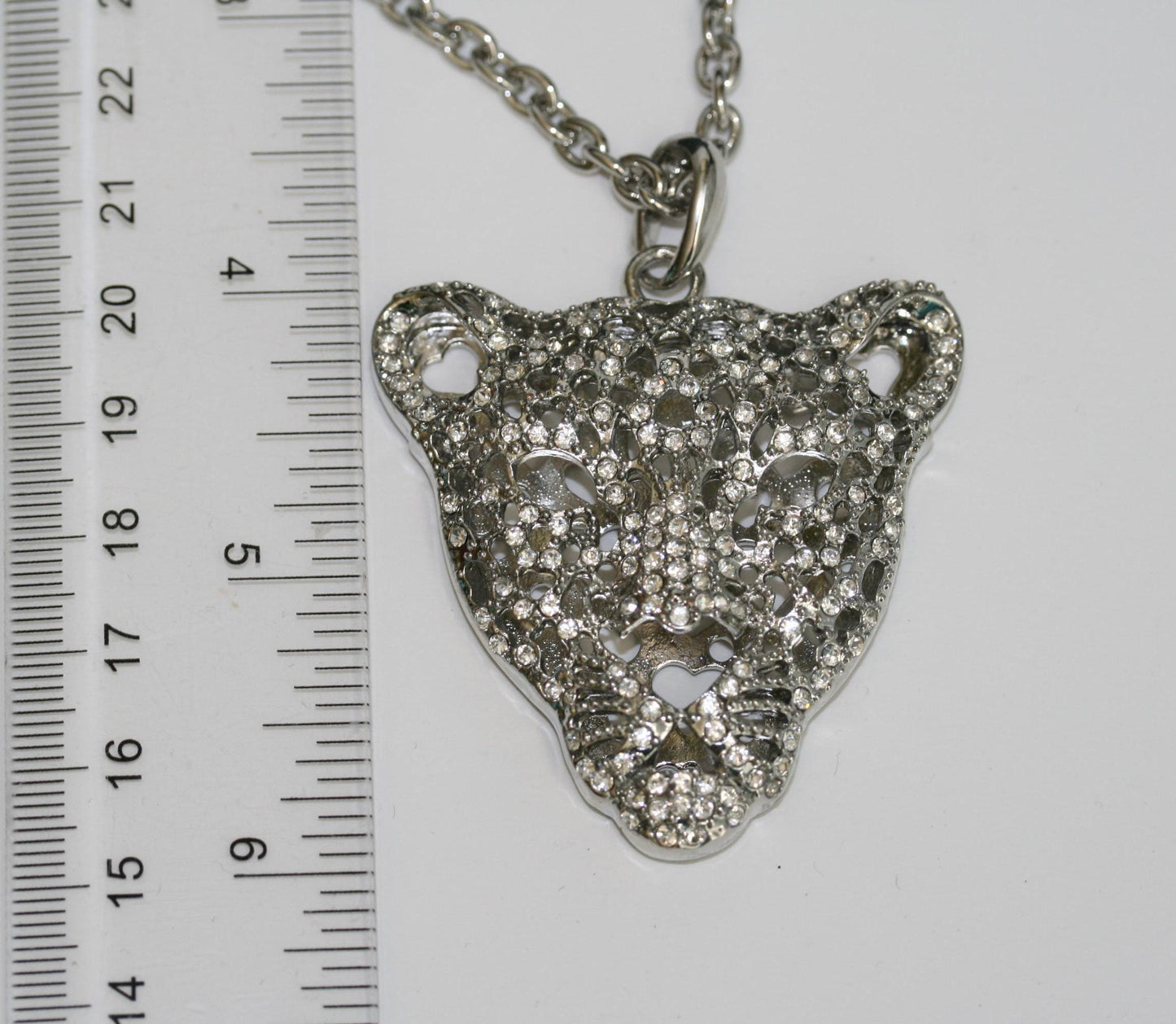 Vintage Silver-plated Leopard Tiger Head Crystal Pendant Chain Necklace