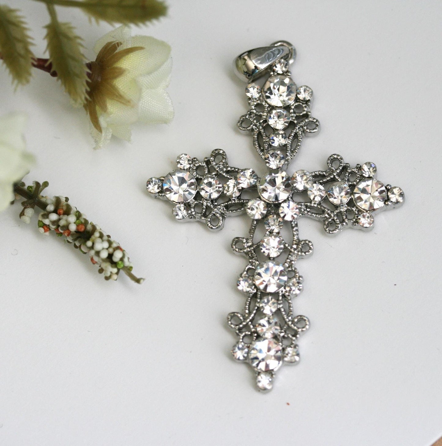 Cross Pendant for Women Sparkling Cross Pendant Necklace