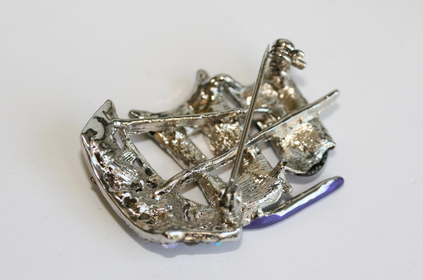 Vintage DAMASCENE Sailboats Pin Brooch