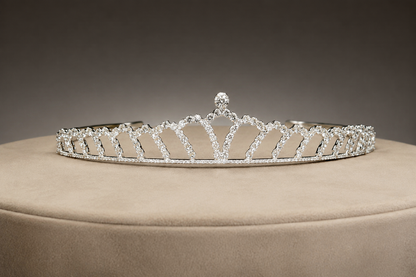 Silver Rhinestone Teardrop Tiara Headband – Sparkling Crystal Crown for Weddings, Birthdays & Proms