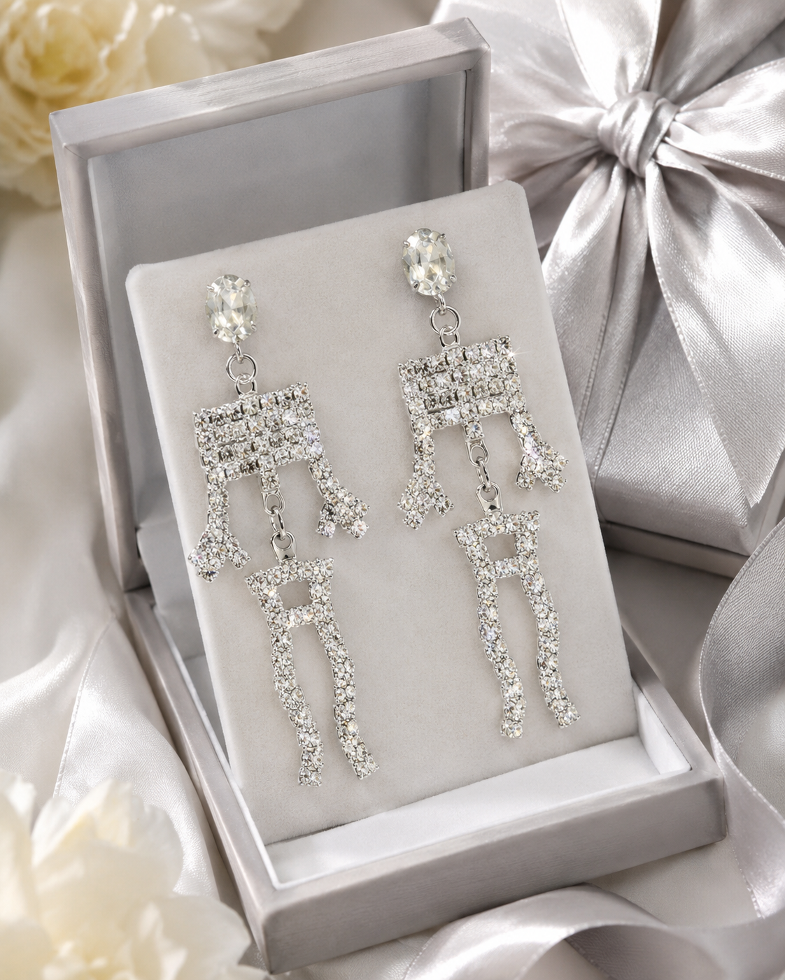 Rhinestone Bling-bling Halloween Skeleton Post Earrings, Crystal Silver Skeleton Earrings