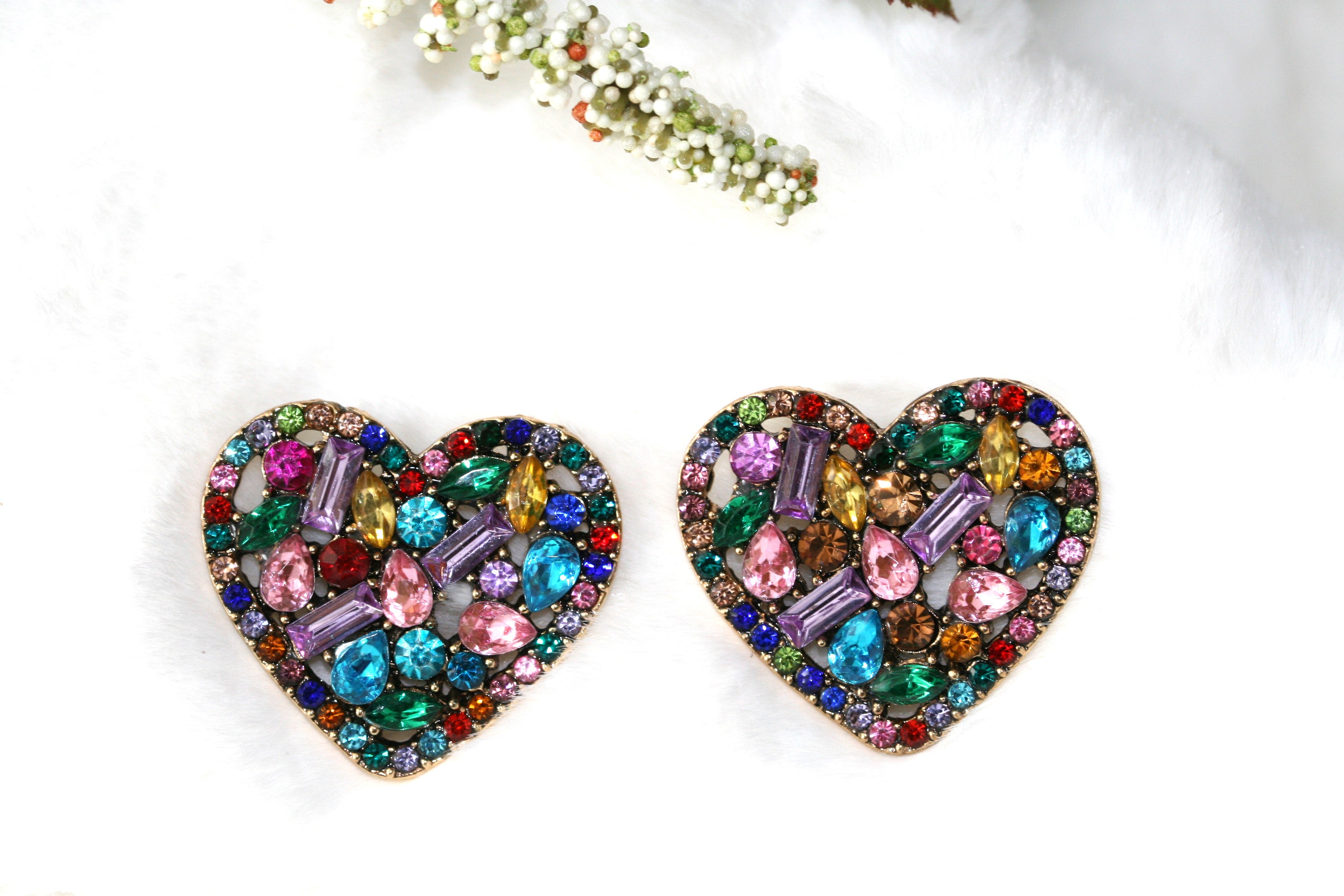 Fashion Heart Metal Hollow Stud Earrings for Women Luxury