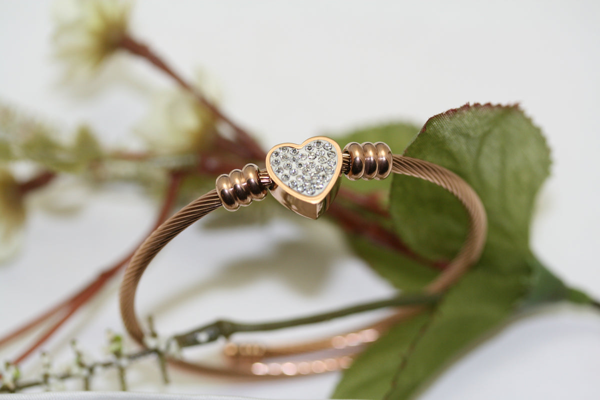 Stainless Steel Rhinestone Heart Cable Bangle Bracelet