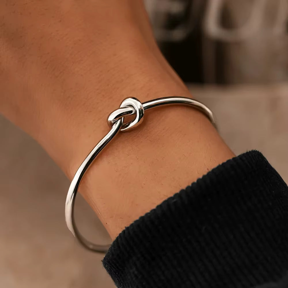 Minimalist Knot Cuff Bracelet for Women, Gold Open Bangle Bracelet, Elegant Modern Wrist Jewelry Gift for Everyday Wear