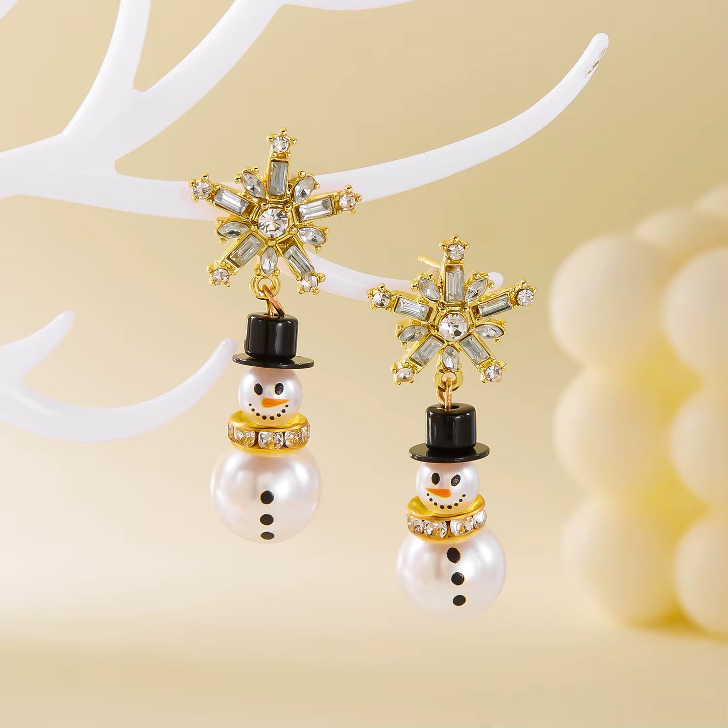 Snowflake Snowman Drop Earrings – Sparkling Winter Christmas & Holiday Gift