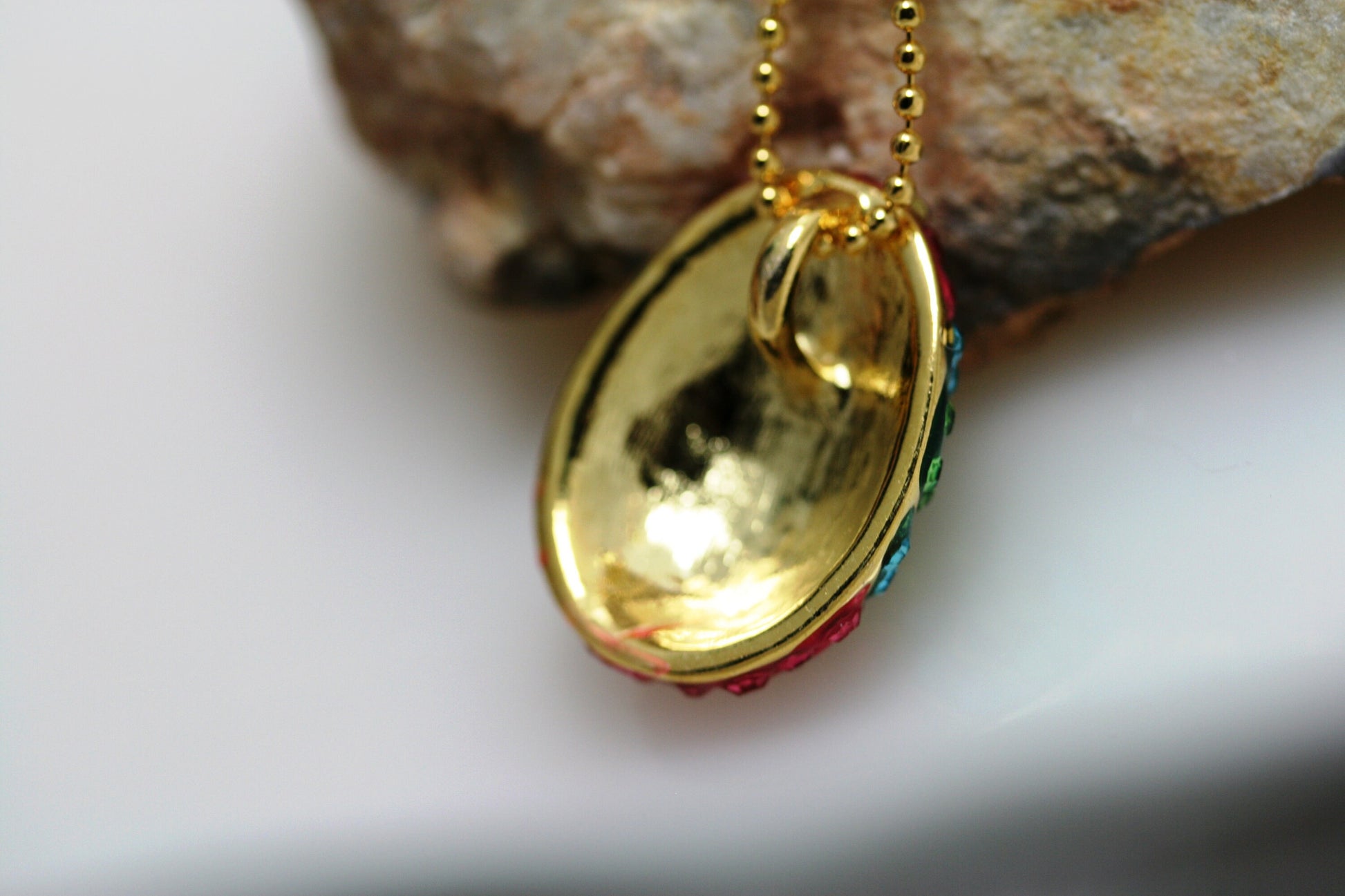 Rhinestone Easter egg Pendant