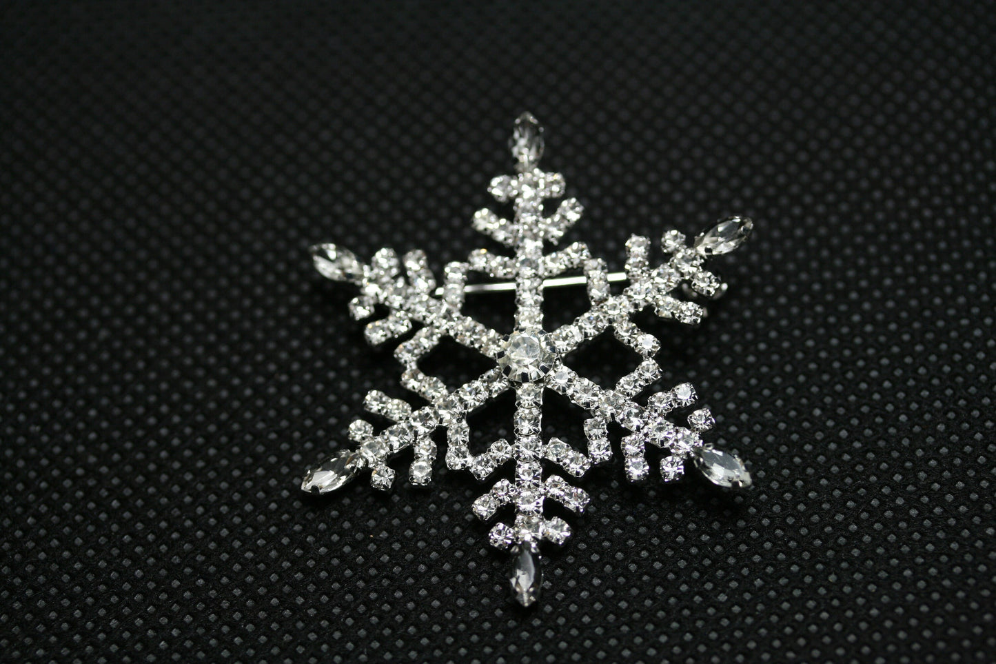 Rhinestone Snowflake Christmas Pin Brooch & Pendant, Crystal Snowflake Jewelry Gift, Winter Holiday Jewelry Gift