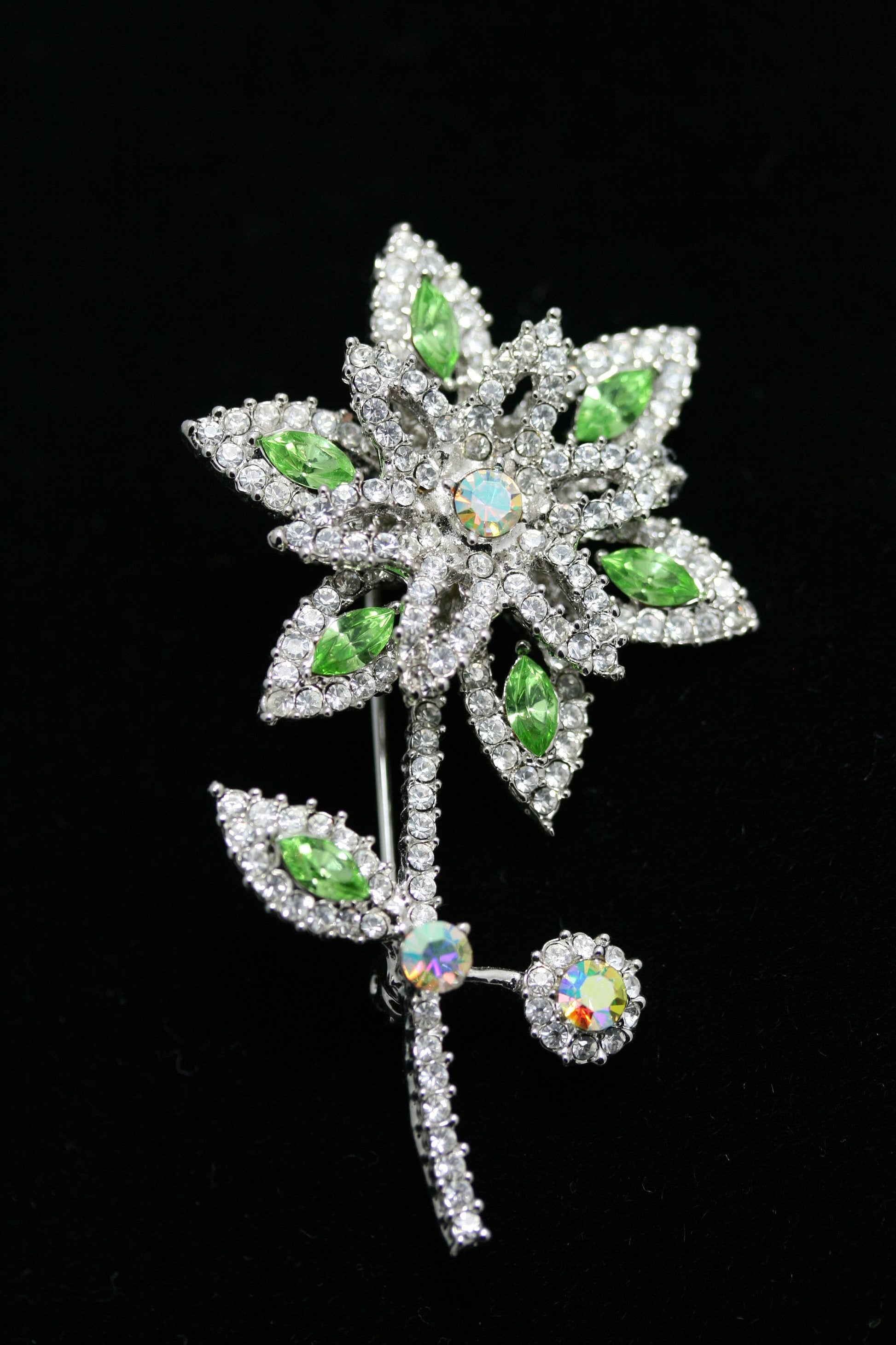 Vintage Rhinestone Daisy Flower Brooch Pin, Crystal Flower Brooch Pin
