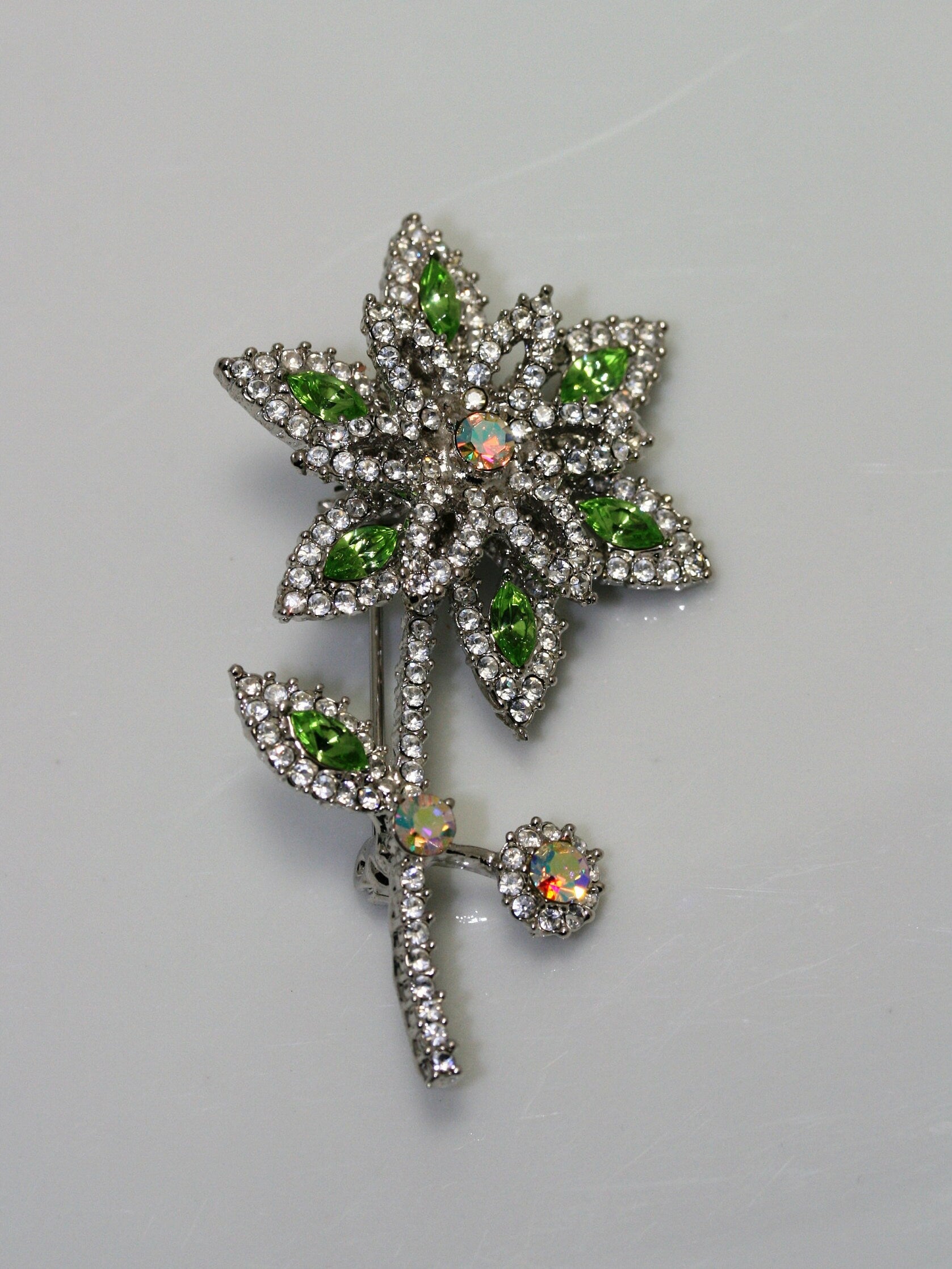 Vintage Rhinestone Daisy Flower Brooch Pin, Crystal Flower Brooch Pin