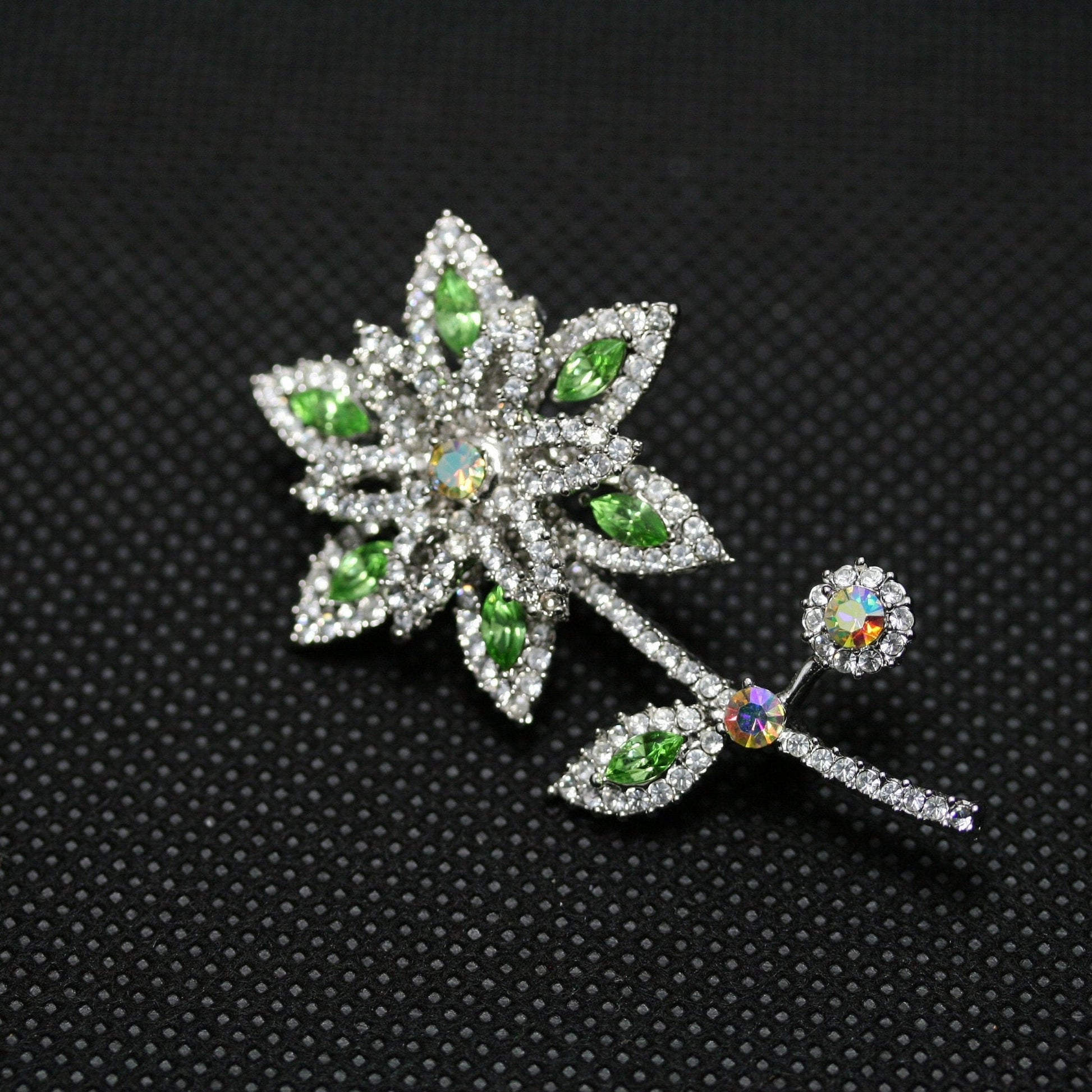 Vintage Rhinestone Daisy Flower Brooch Pin, Crystal Flower Brooch Pin