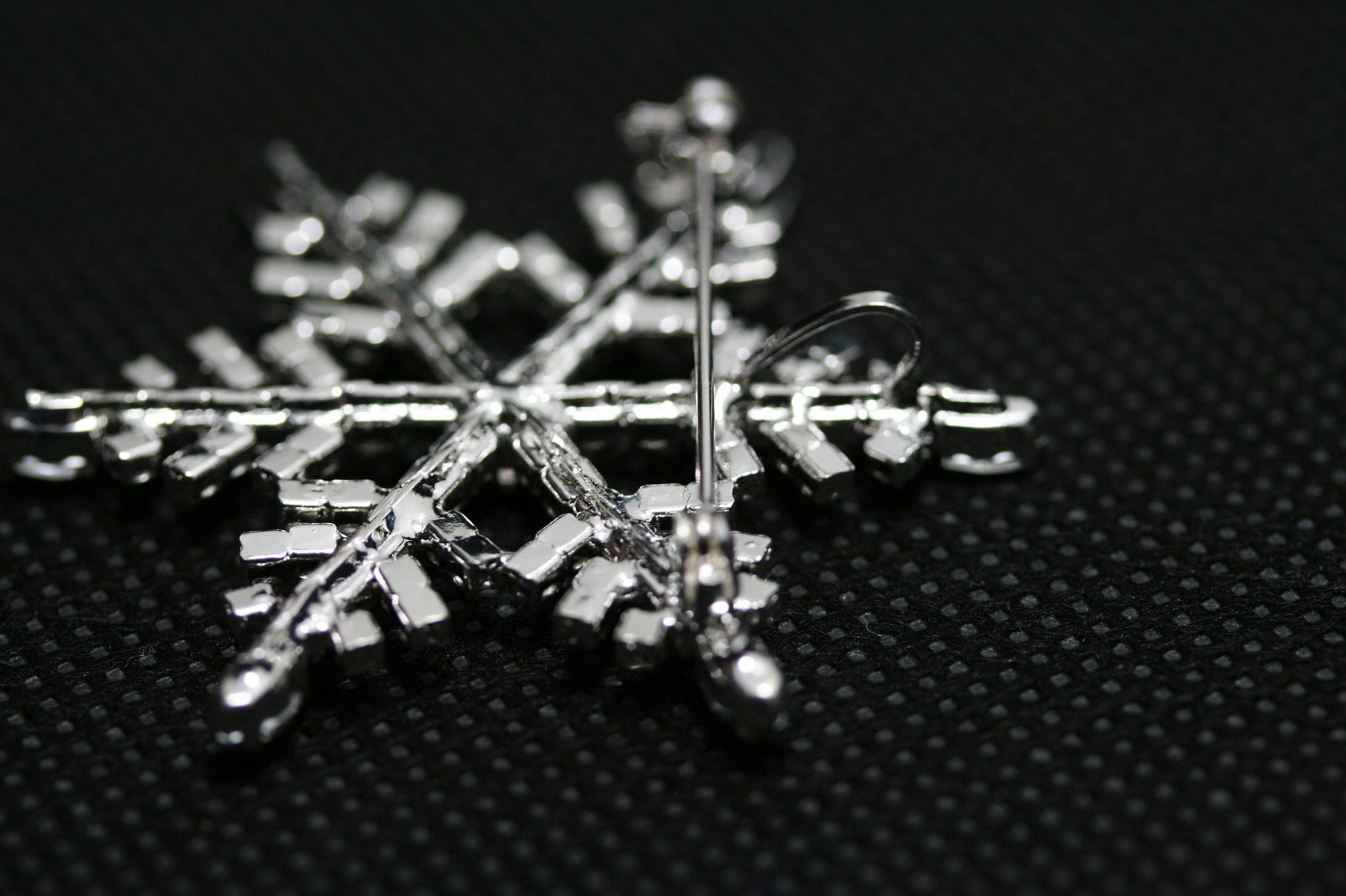 Rhinestone Snowflake Christmas Pin Brooch & Pendant, Crystal Snowflake Jewelry Gift, Winter Holiday Jewelry Gift