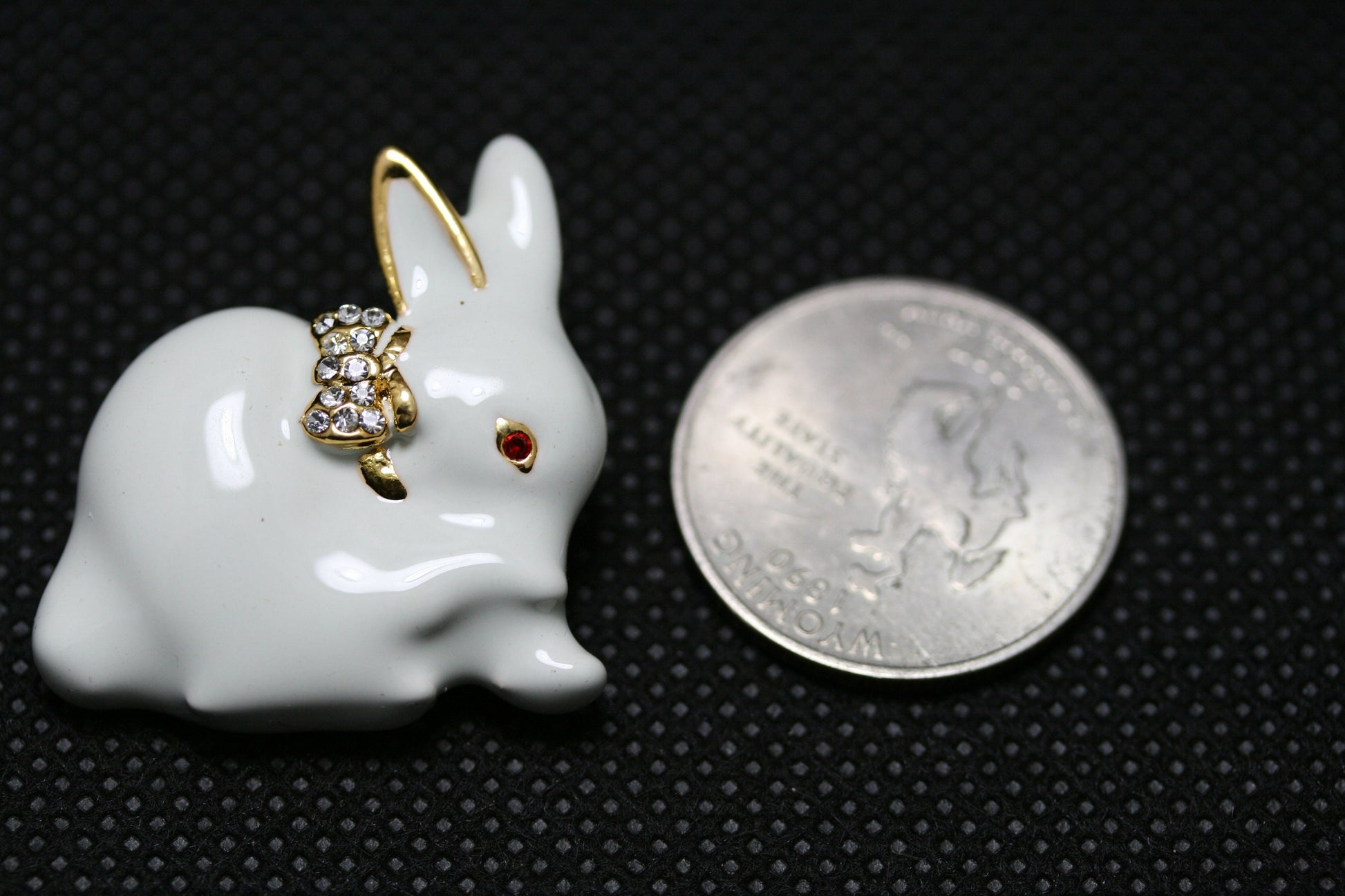 White Cute Enamel Rhinestone Easter Rabbit Bunny Brooch Pin, Animal Rabbit Brooch Jewelry