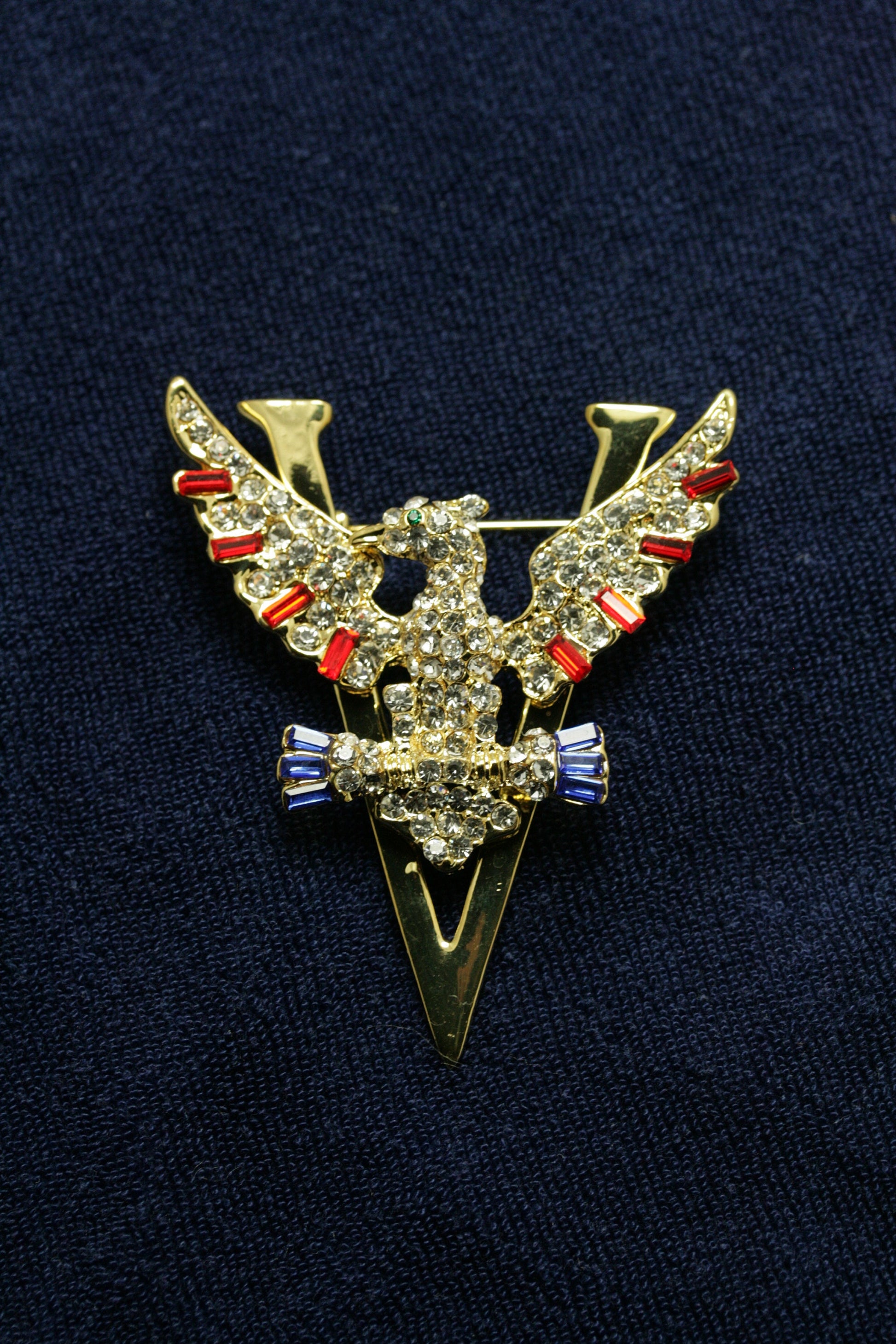 Rhinestone Patriotic 4th July Red White Blue USA Eagle V Pin Brooch, USA Eagle Brooch