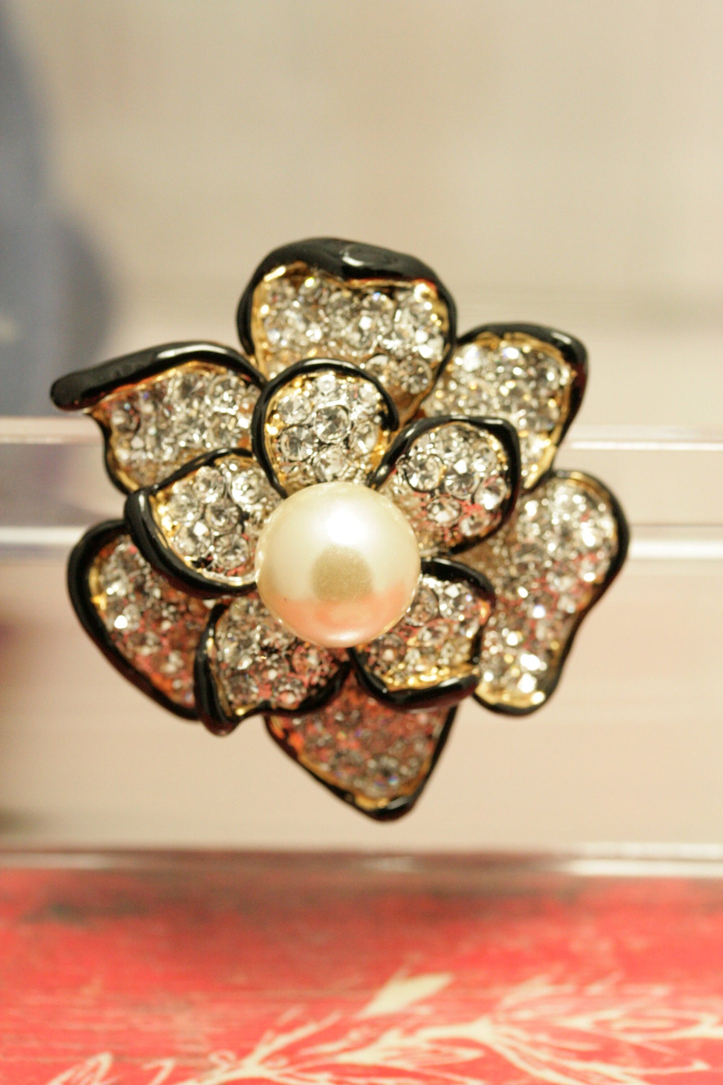 Vintage Pearl Rhinestone Flower Brooch Pin Silver-plate Alloy Faux Diamond Broach costume party dress Pin