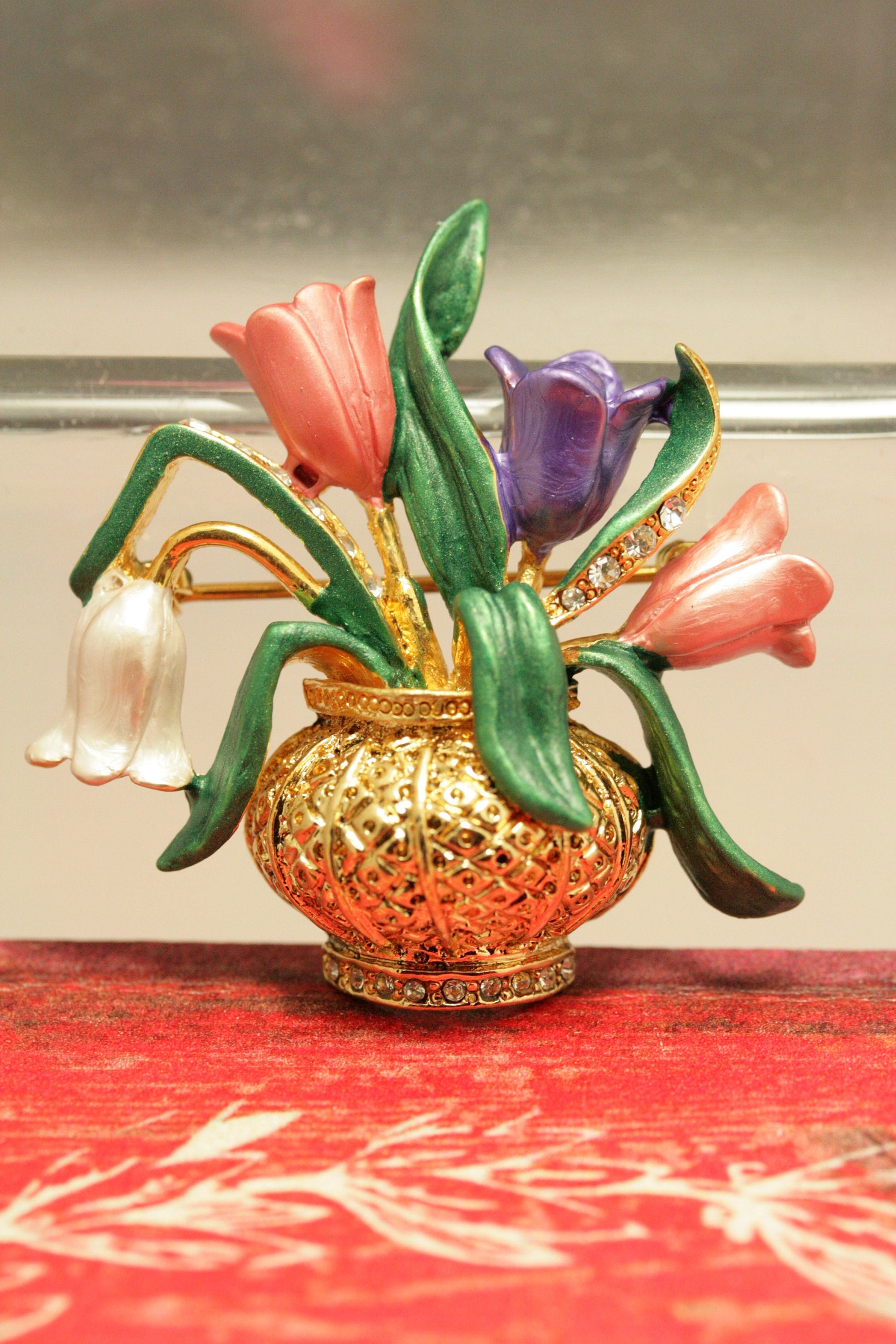 Vintage Enamel Tulips in Gold Antique Vase Brooch Pin, Flower Vase Jewelry Spring Flower Brooch