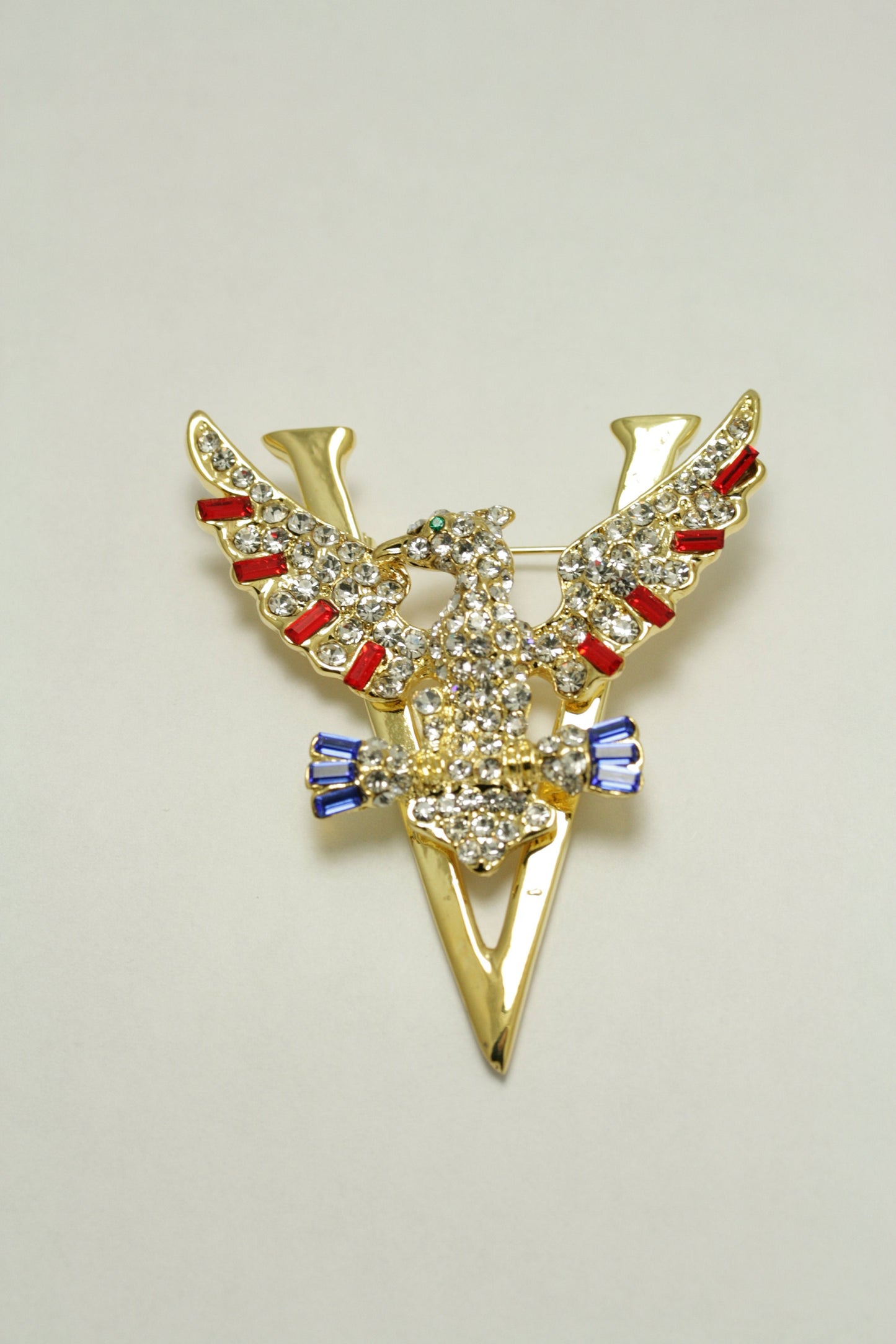Rhinestone Patriotic 4th July Red White Blue USA Eagle V Pin Brooch, USA Eagle Brooch