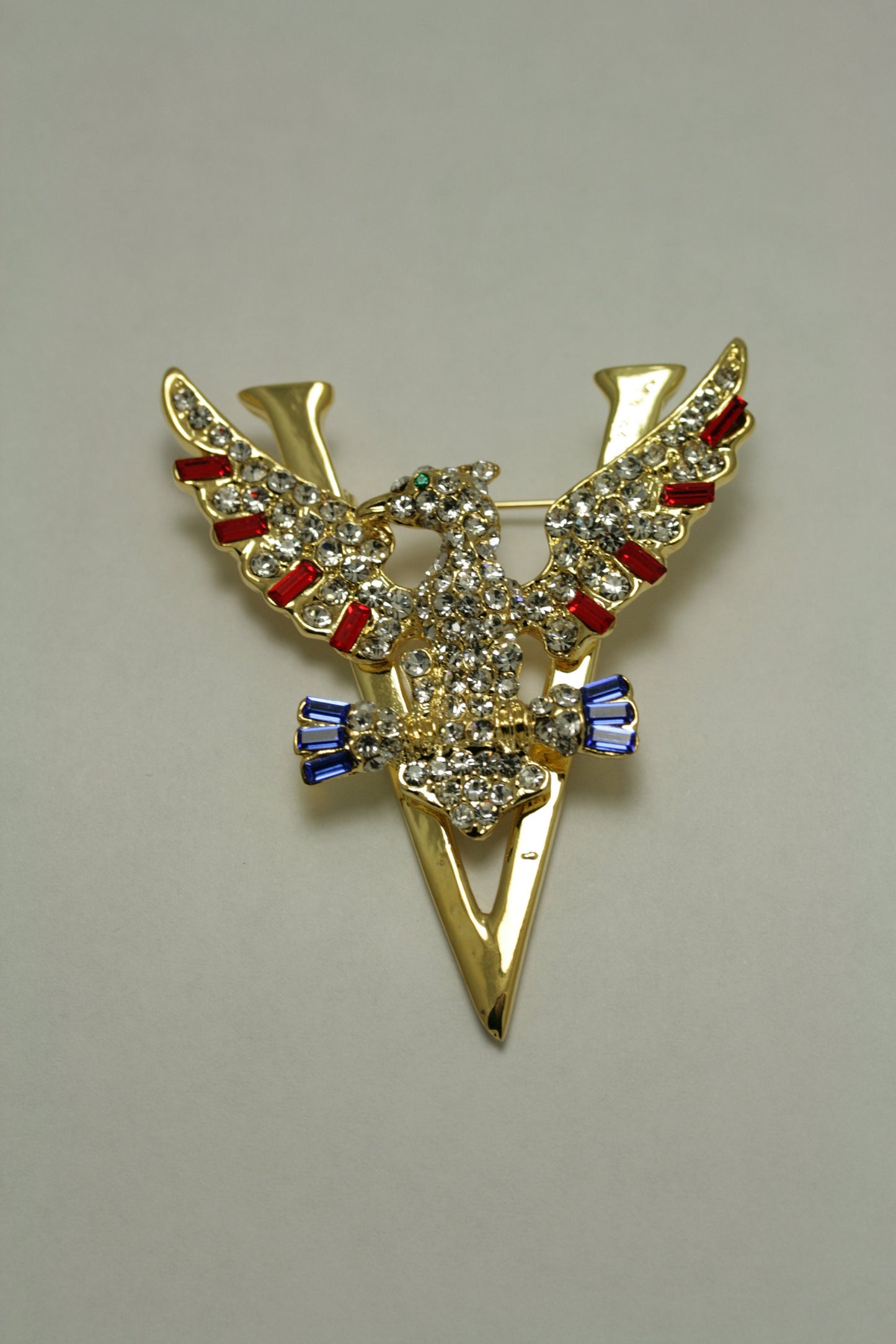 Rhinestone Patriotic 4th July Red White Blue USA Eagle V Pin Brooch, USA Eagle Brooch