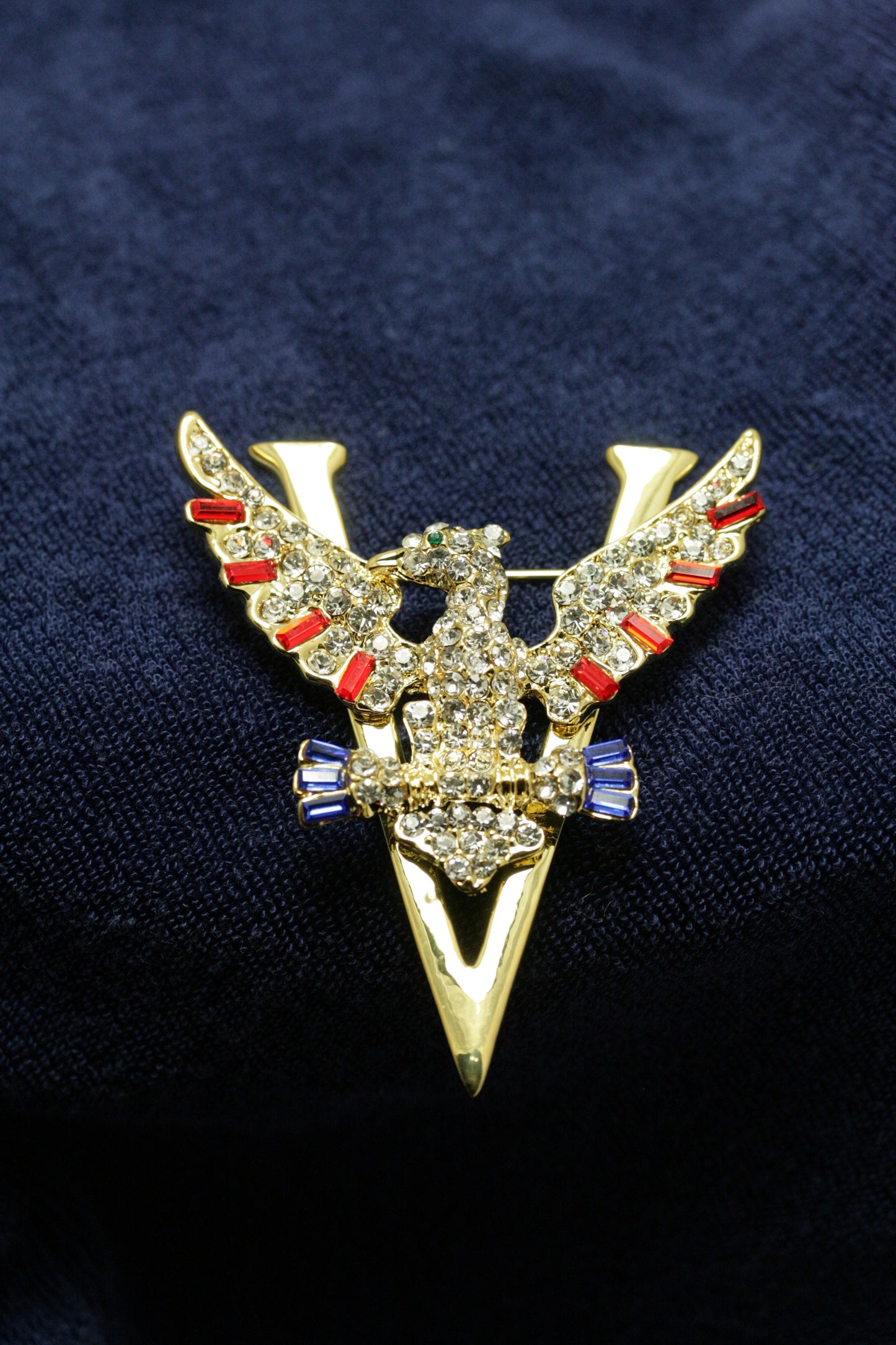Rhinestone Patriotic 4th July Red White Blue USA Eagle V Pin Brooch, USA Eagle Brooch